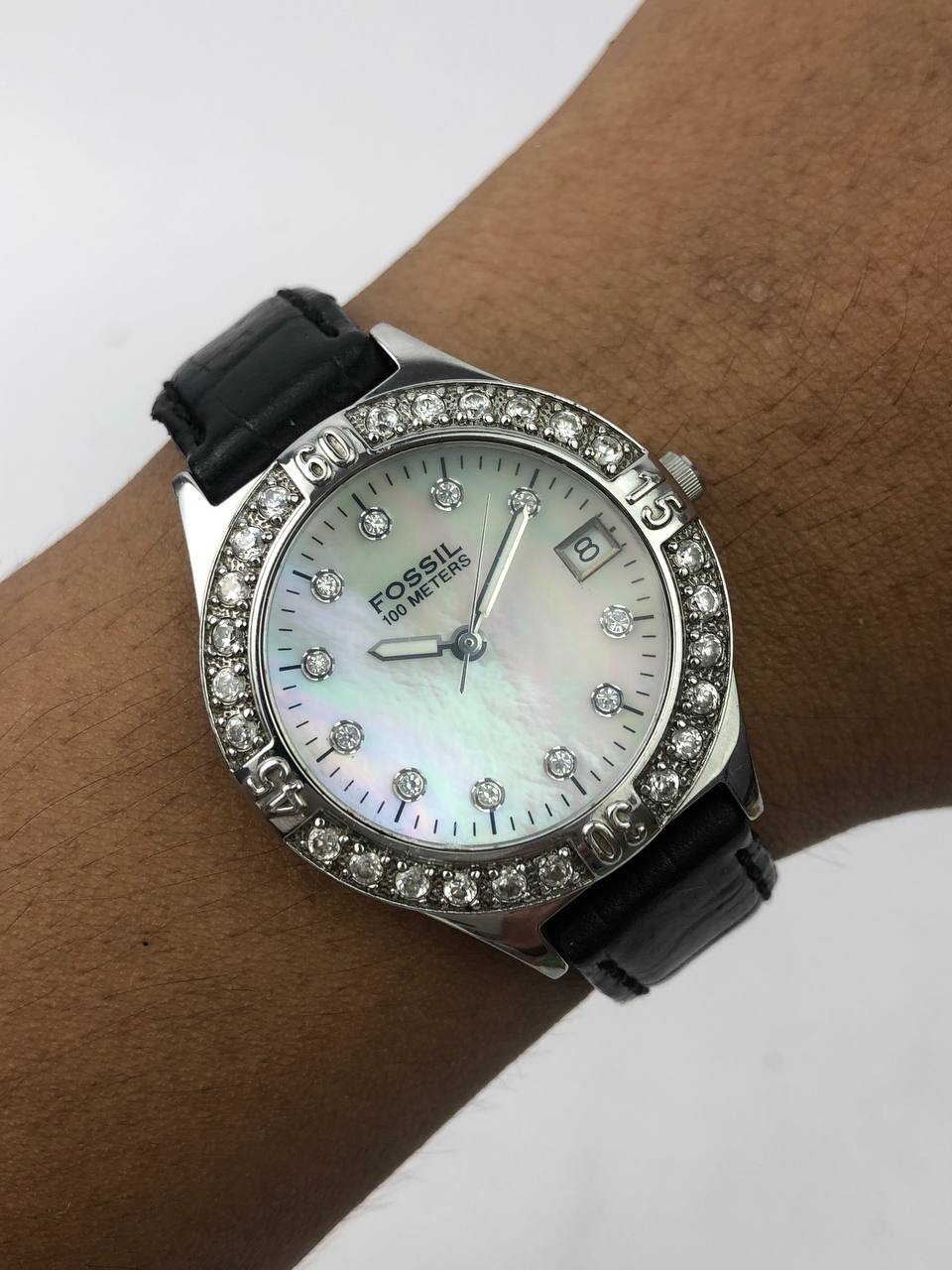 FOSSIL LADY MOP DIAL DIAMOND BEZEL