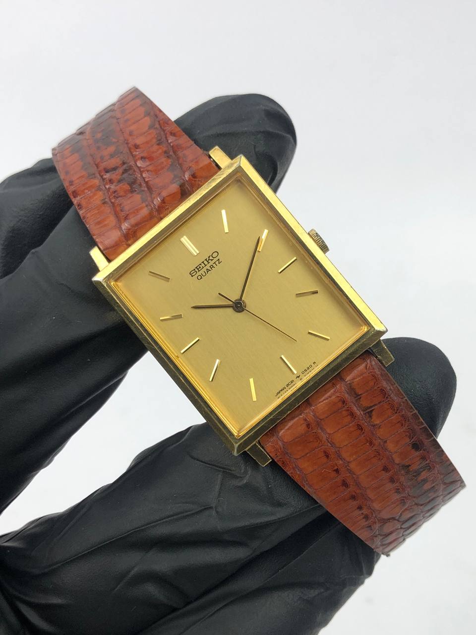 SEIKO TANK PRIA WITH HANDMADE LEATHER STRAP - Gambar 4