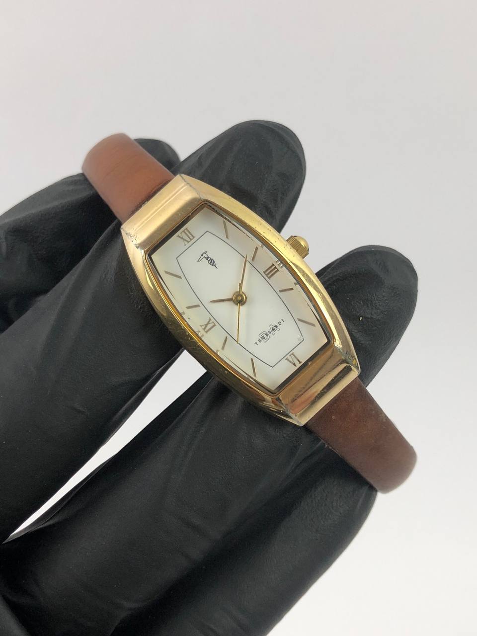 TRUSSARDI LADY WATCH - Gambar 4