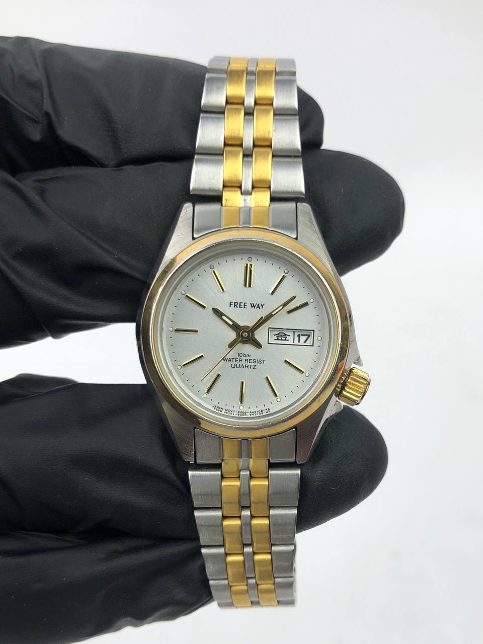 CITIZEN FREEWAY TWOTONE DAYDATE - Gambar 2