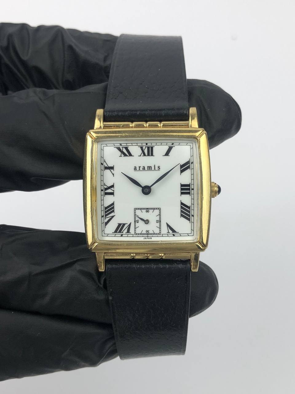 ARAMIS SQUARE GOLD CASE ROMAN DIAL - Gambar 2
