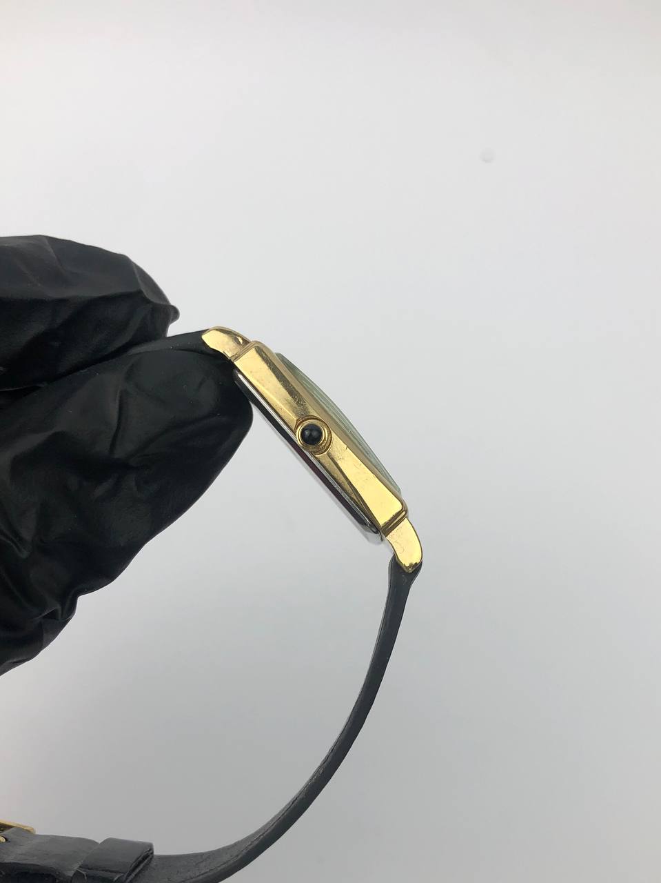 ARAMIS SQUARE GOLD CASE ROMAN DIAL - Gambar 5