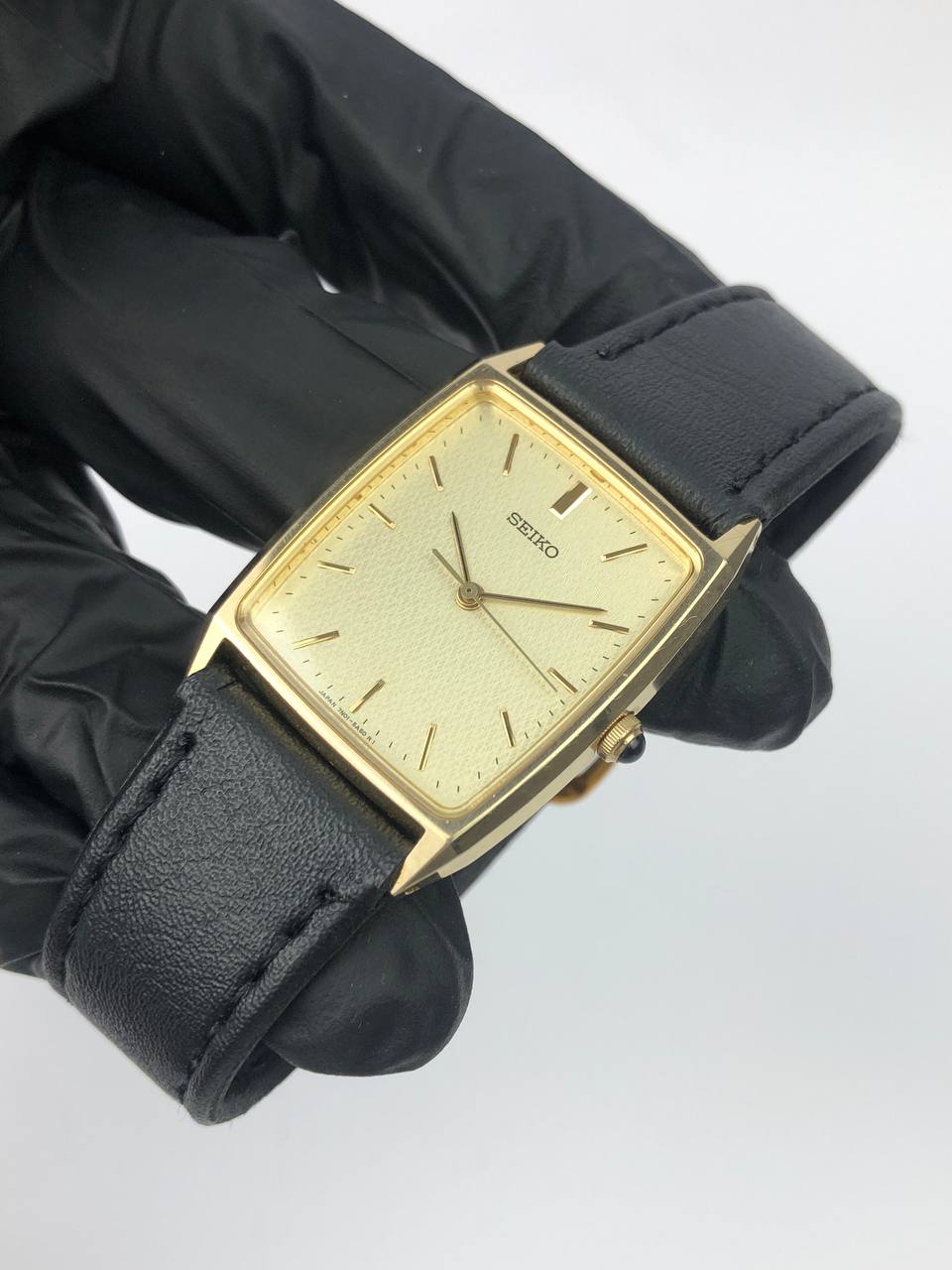 SEIKO TANK TEXTURE DIAL QUARTZ MOVEMENT - Gambar 3