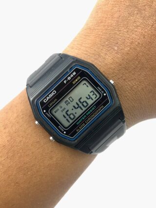CASIO VINTAGE RETRO F84 ORIGINAL