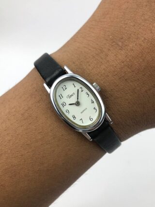 TIMEX OVL QUARTZ LADIES VINTAGE