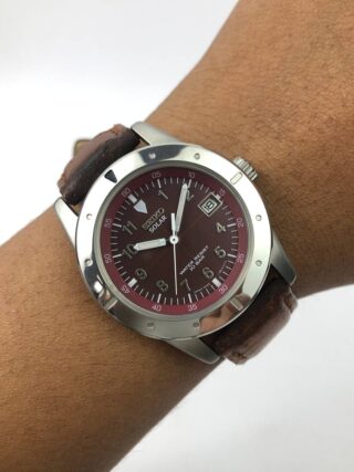 SEIKO SOLAR MIDSIZE MAROON DIAL
