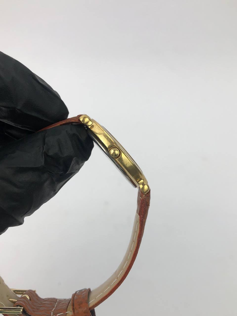 COUREGES PARIS TEXTURE GOLF DIAL - Gambar 5