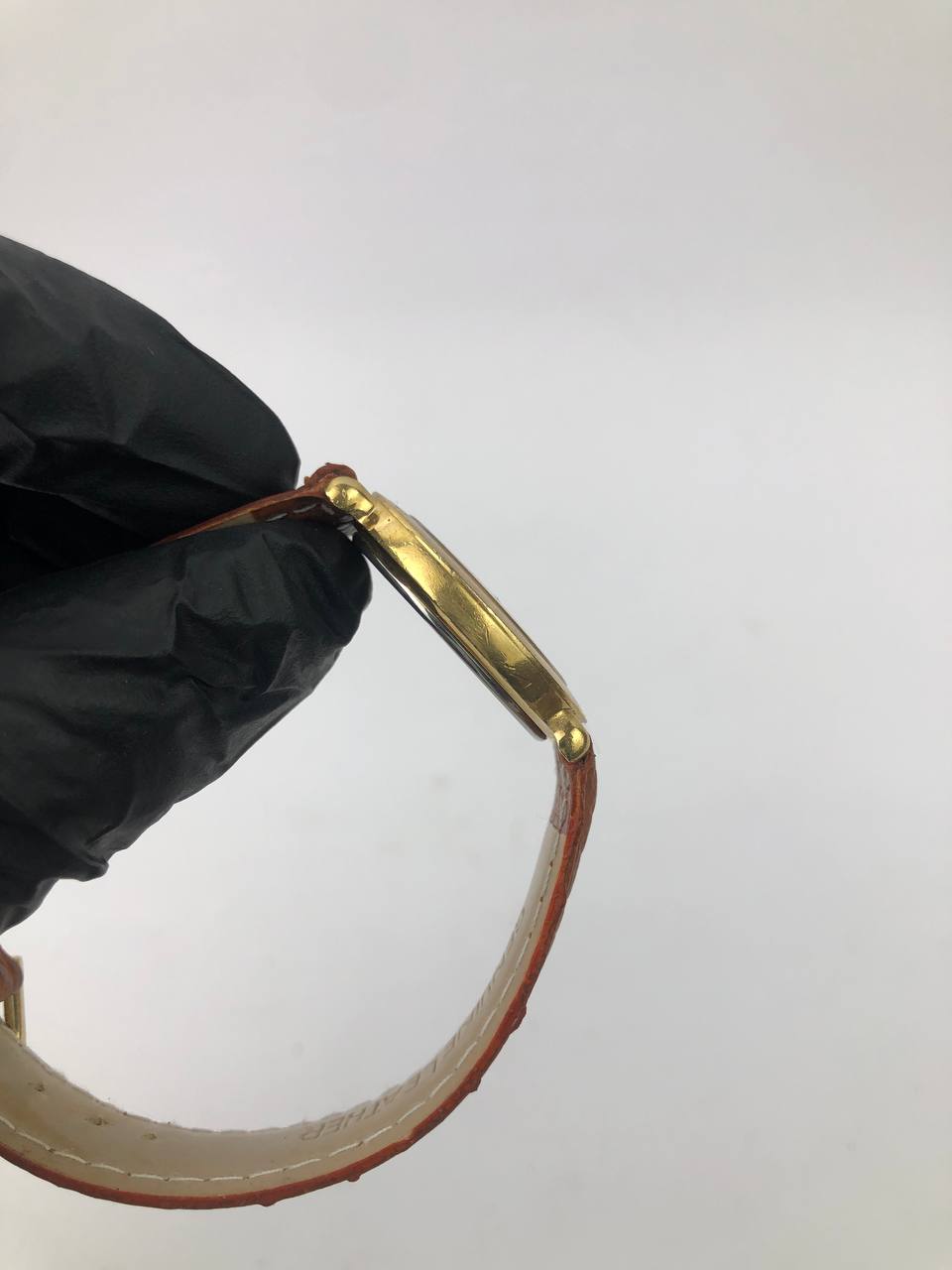 COUREGES PARIS TEXTURE GOLF DIAL - Gambar 6