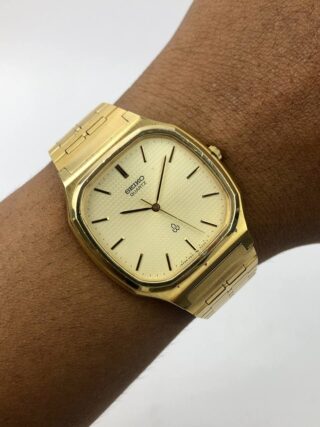 SEIKO QUARTZ OCTAGON FINE LINEN TEXTURE DIAL A ORIGINAL