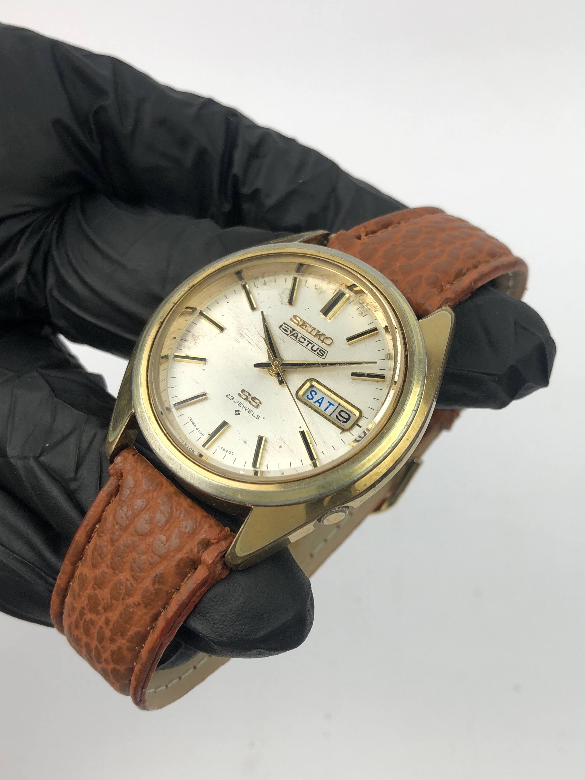 SEIKO 5ACTUS STOP SECOND GOLD CASE - Gambar 3