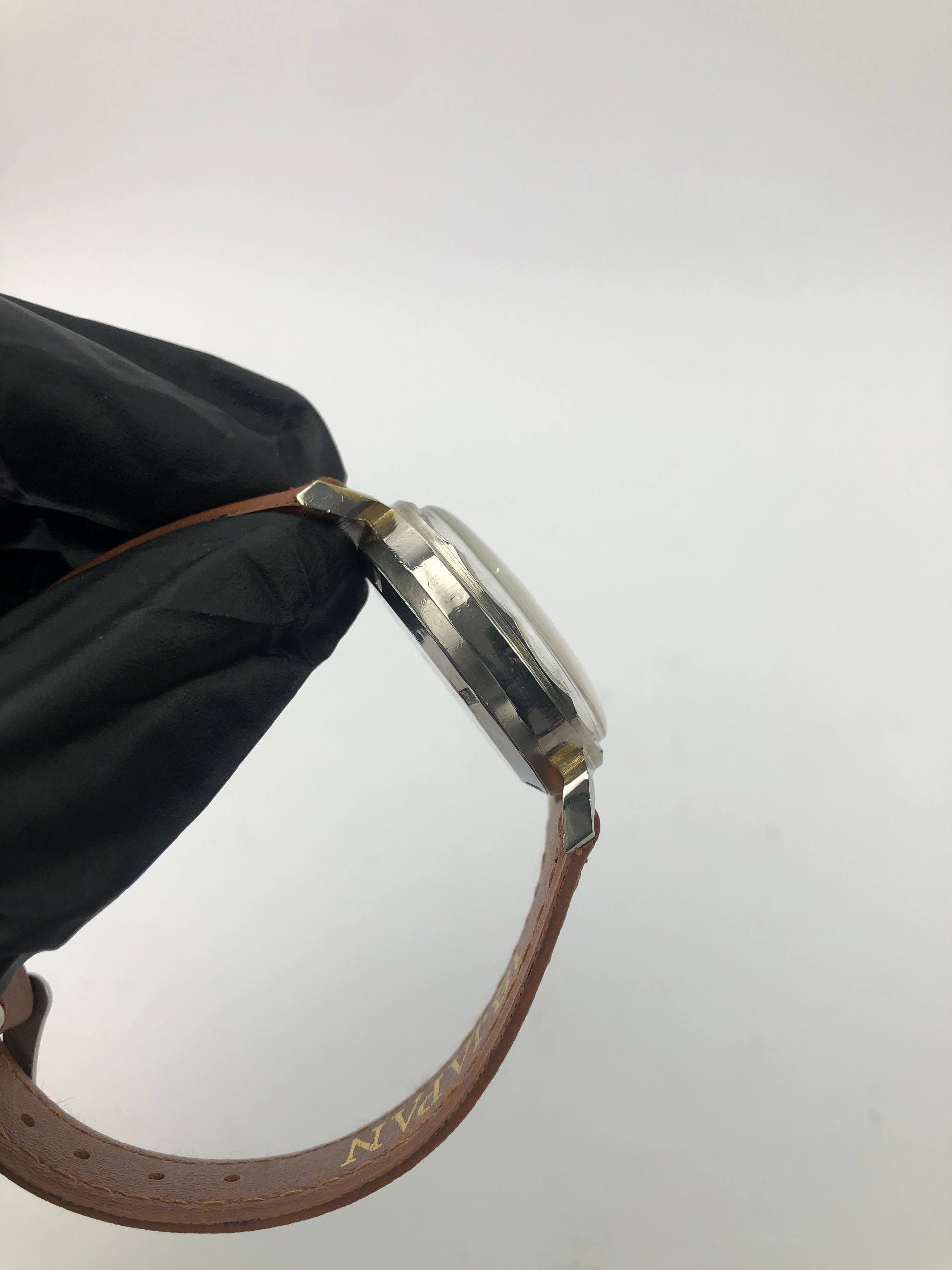 SWISSMADE LUCERNE VINTAGE INDEX DIAMOND - Gambar 6