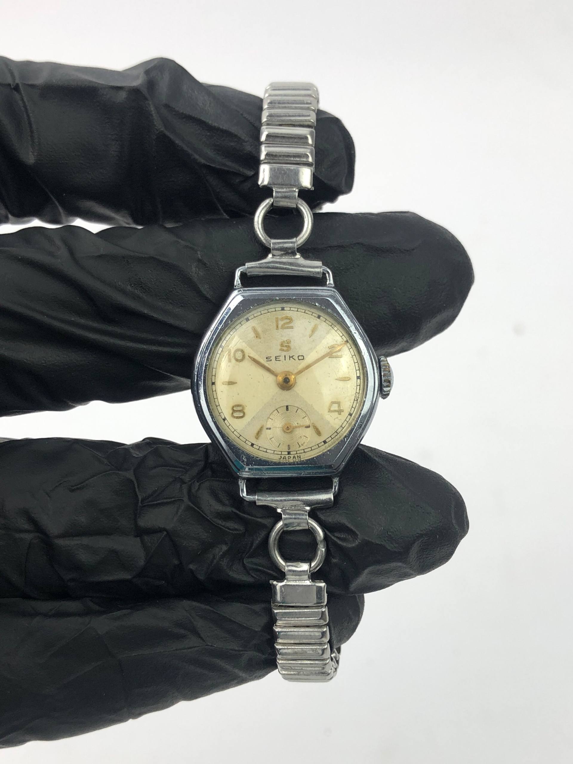 VINTAGE SEIKO LADY SUB DIAL - Gambar 2