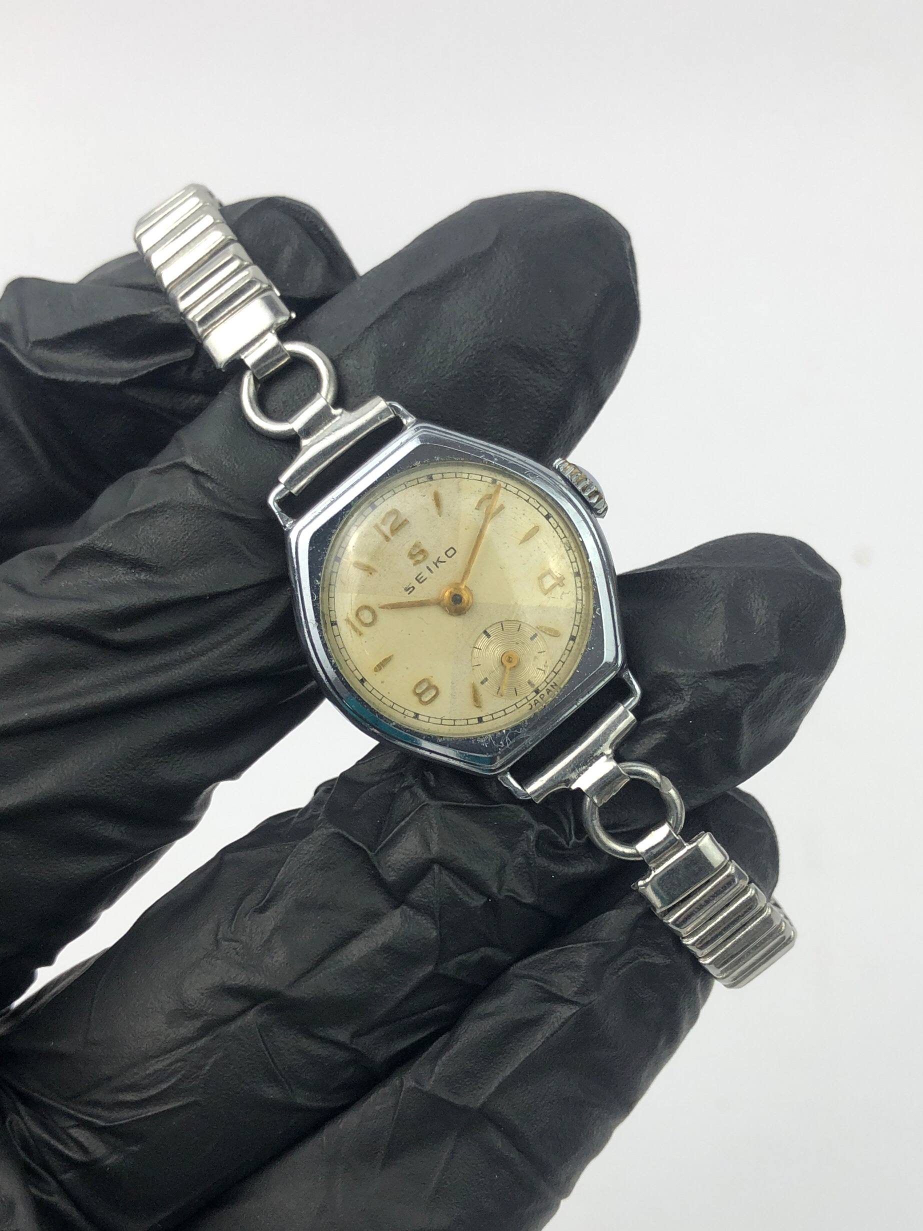 VINTAGE SEIKO LADY SUB DIAL - Gambar 4