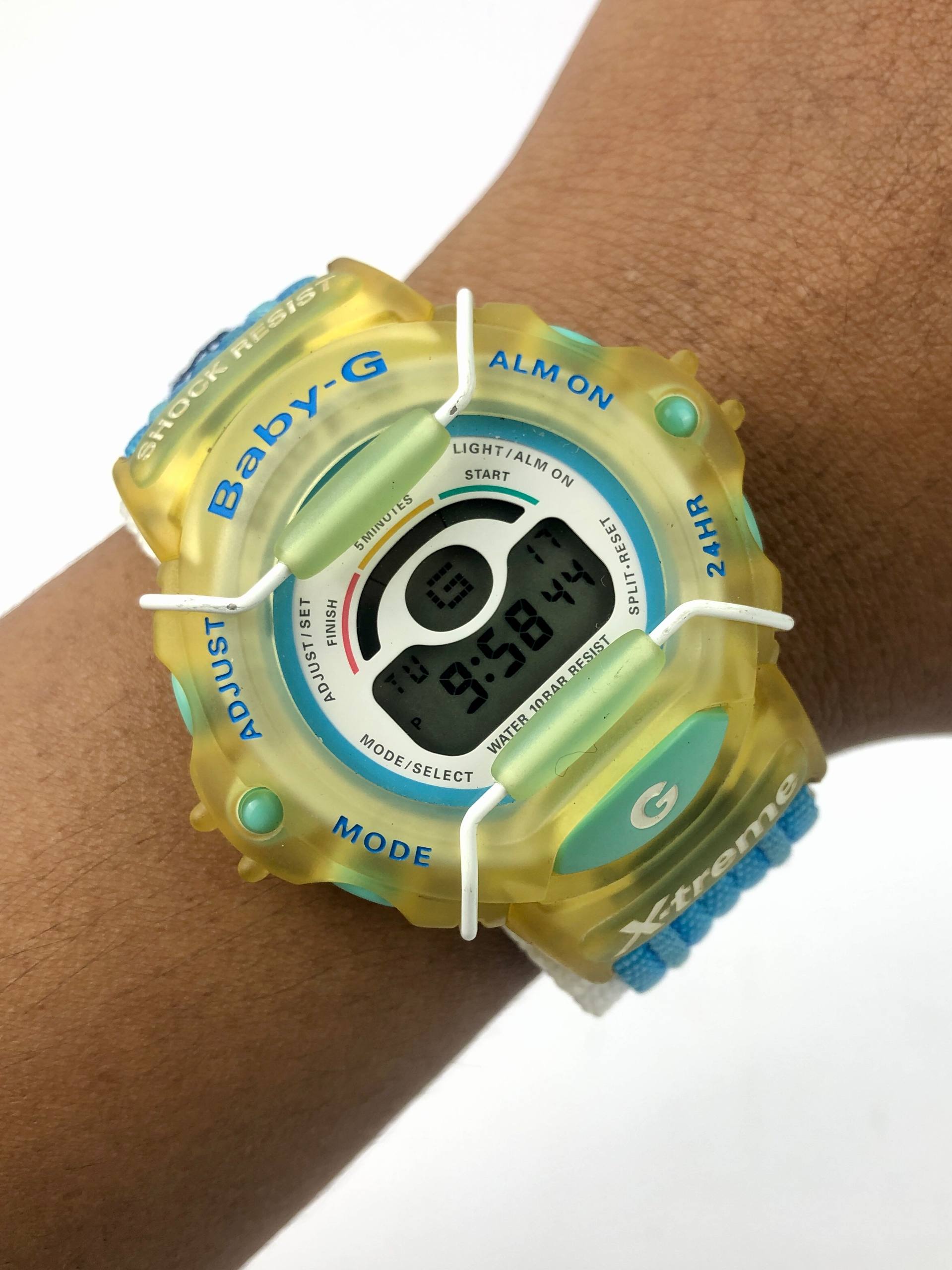 VINTAGE BABY G JELY VELCRO STRAP