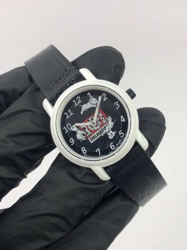 ALBA WALT DISNEY WATCH FLOATING SECOND JAPAN - Gambar 4