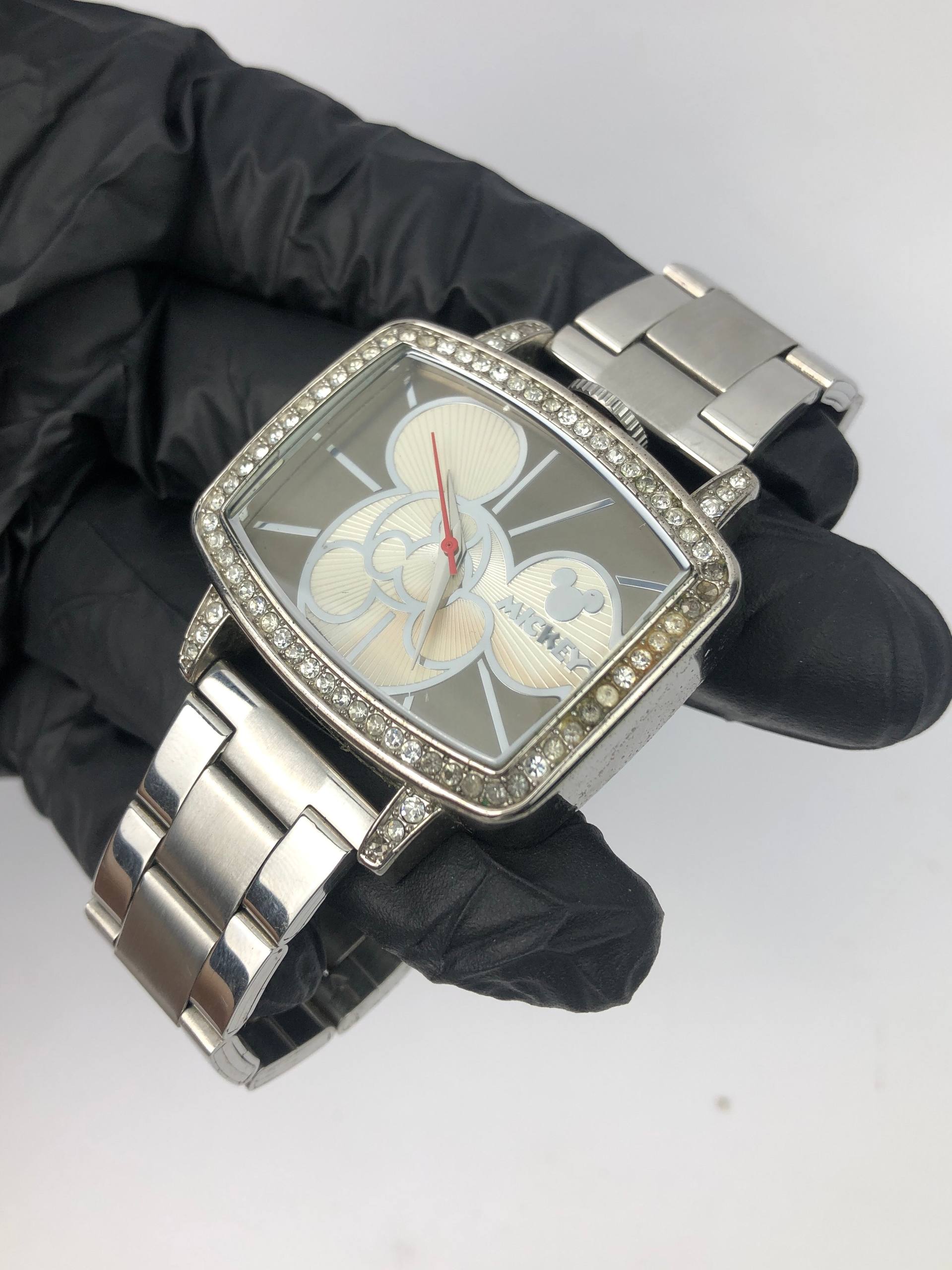 JAM KARAKTER JAPAN MICKEY ALL ORIGINAL - Gambar 3