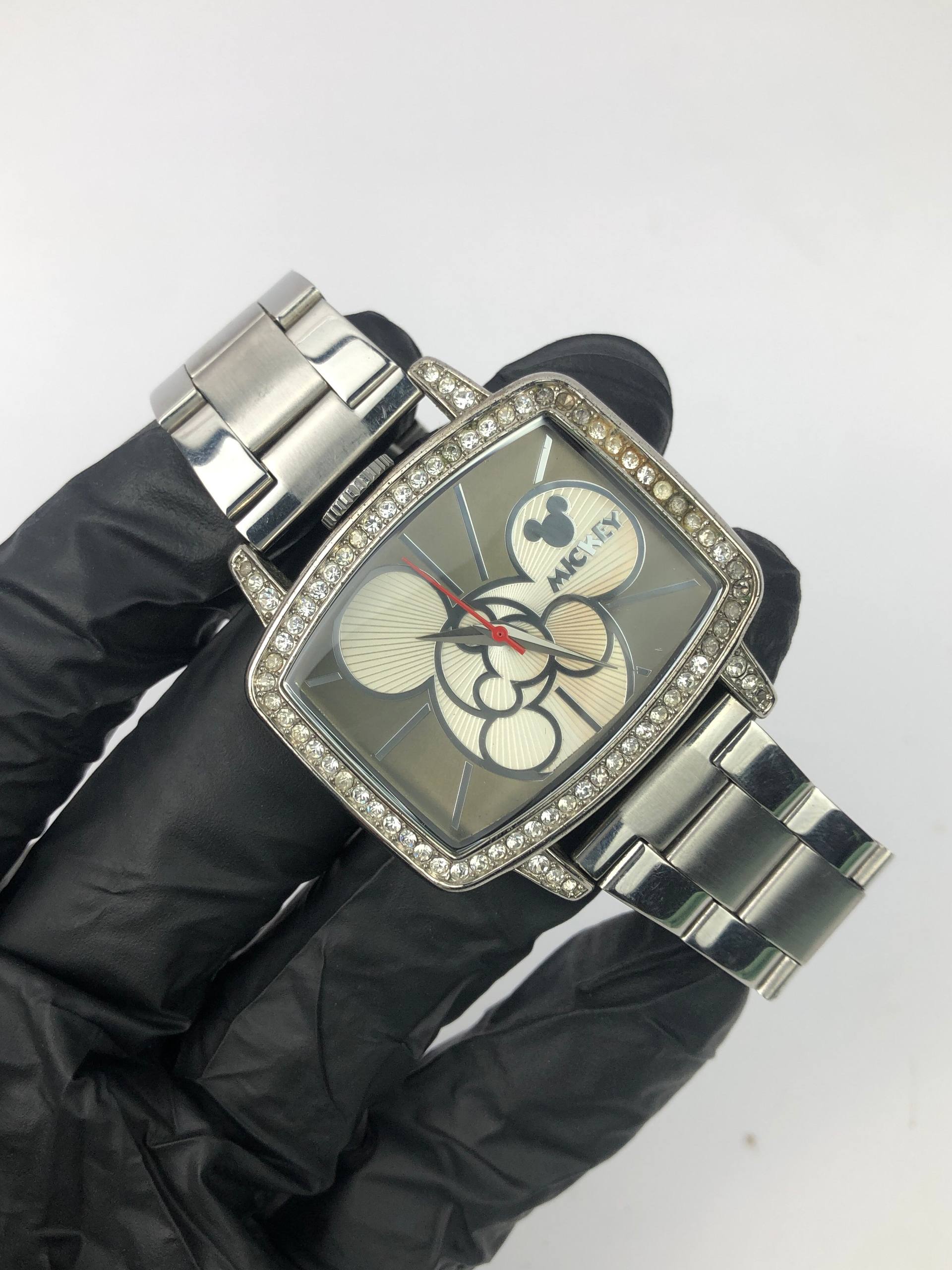 JAM KARAKTER JAPAN MICKEY ALL ORIGINAL - Gambar 4