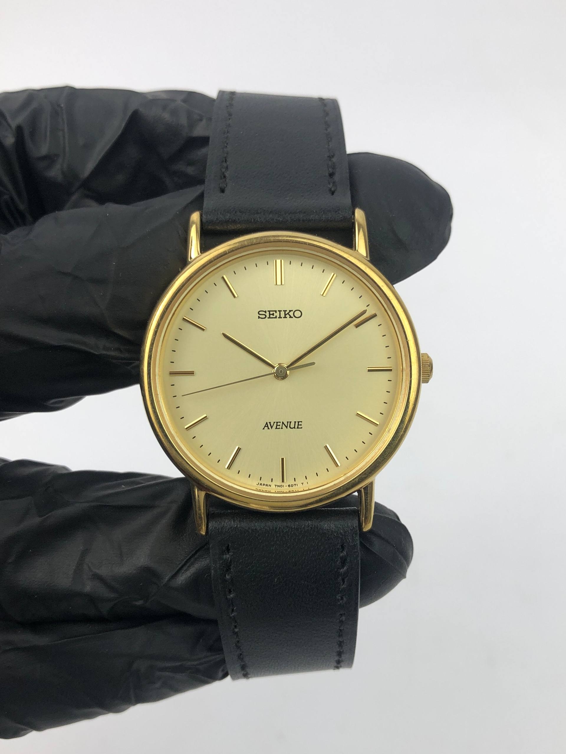 SEIKO AVENUE ANALOG KLASIK UNISEX - Gambar 2