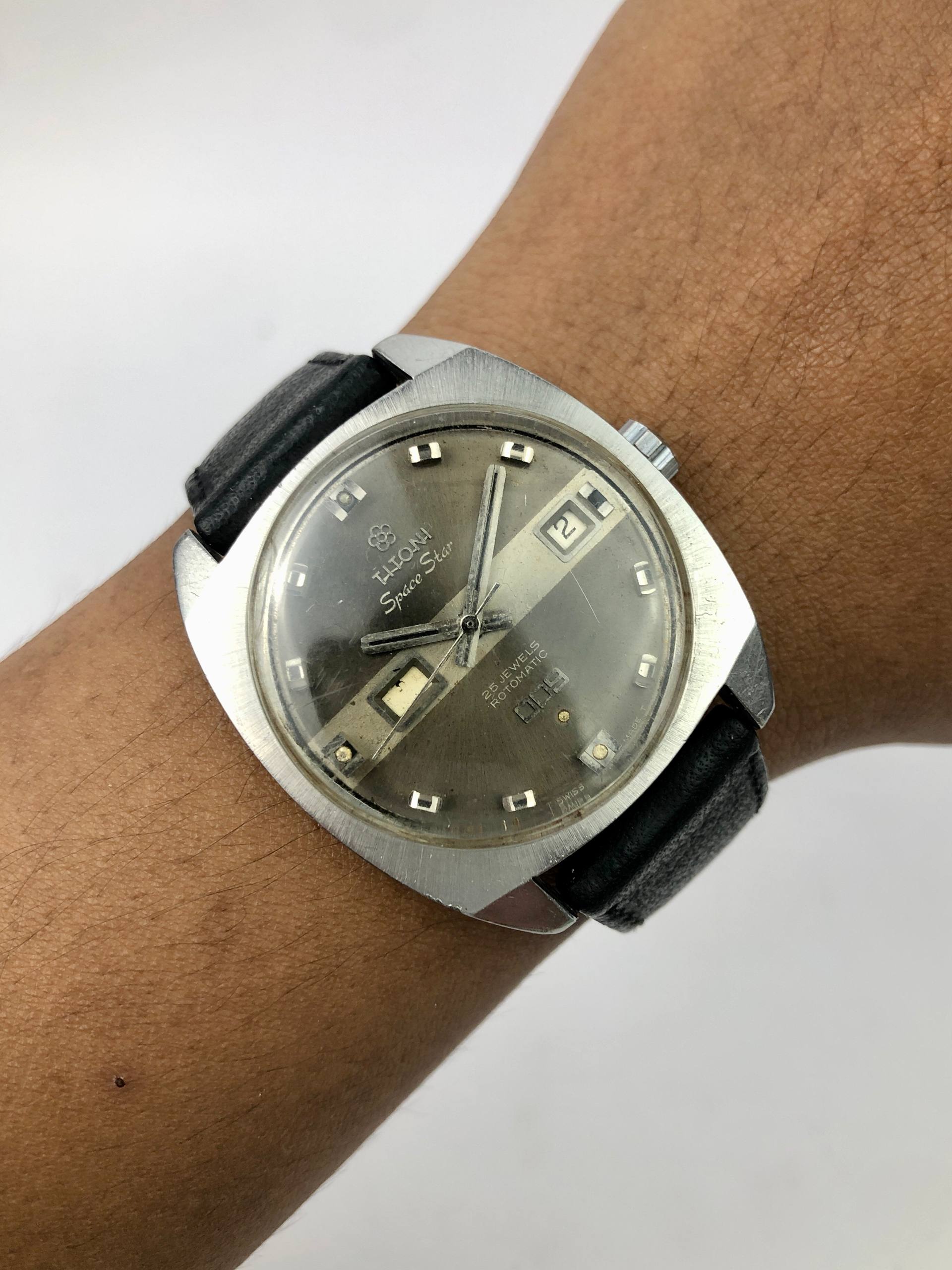 TITONI SPACESTAR DAY DATE