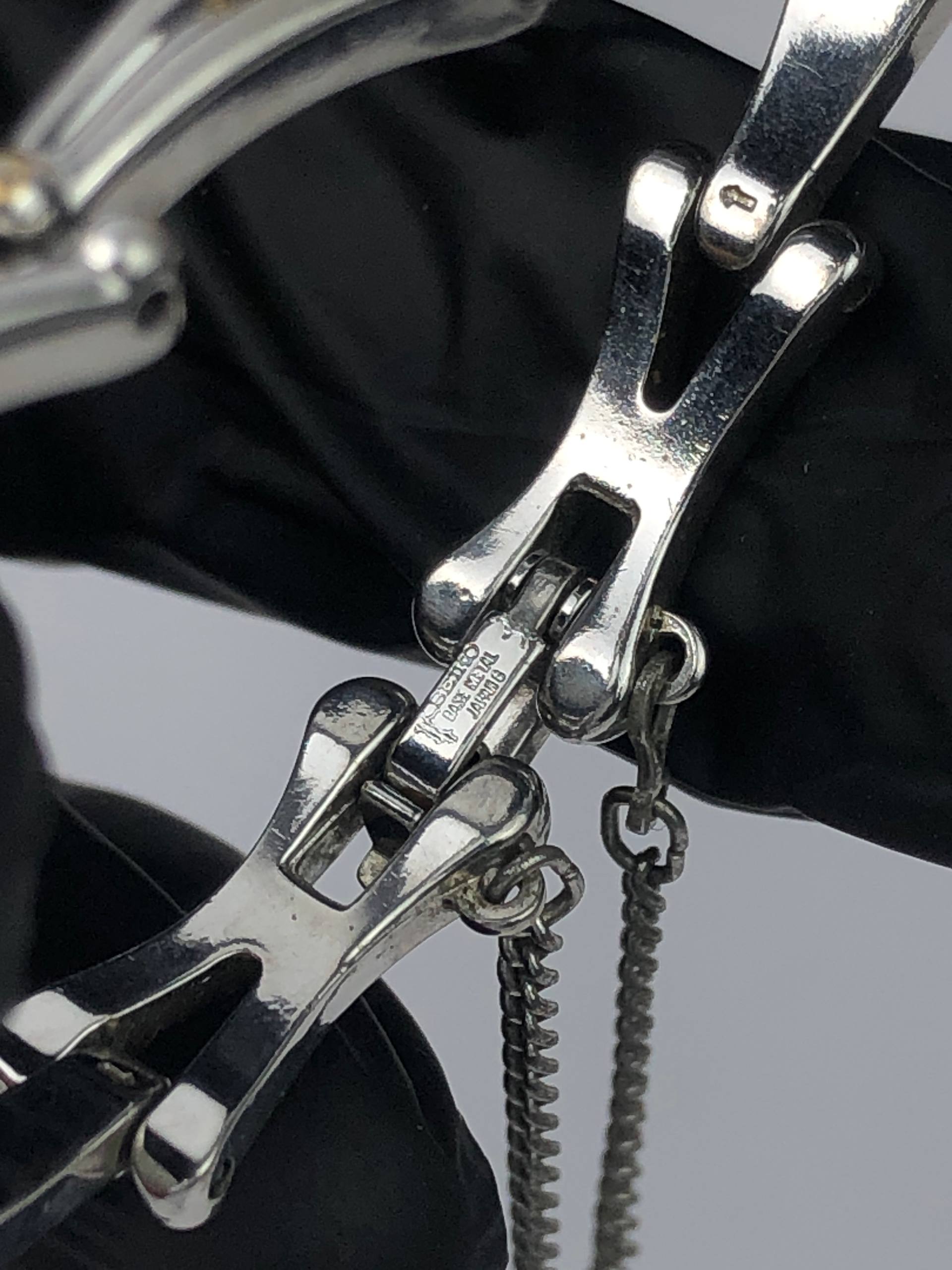 BEAUTIFUL SEIKO QUARTZ LADIES BANGLE - Gambar 7