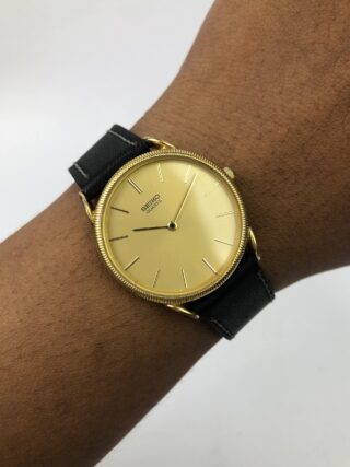 SEIKO QUARTZ VINTAGE TIPIS FLUTED BEZEL