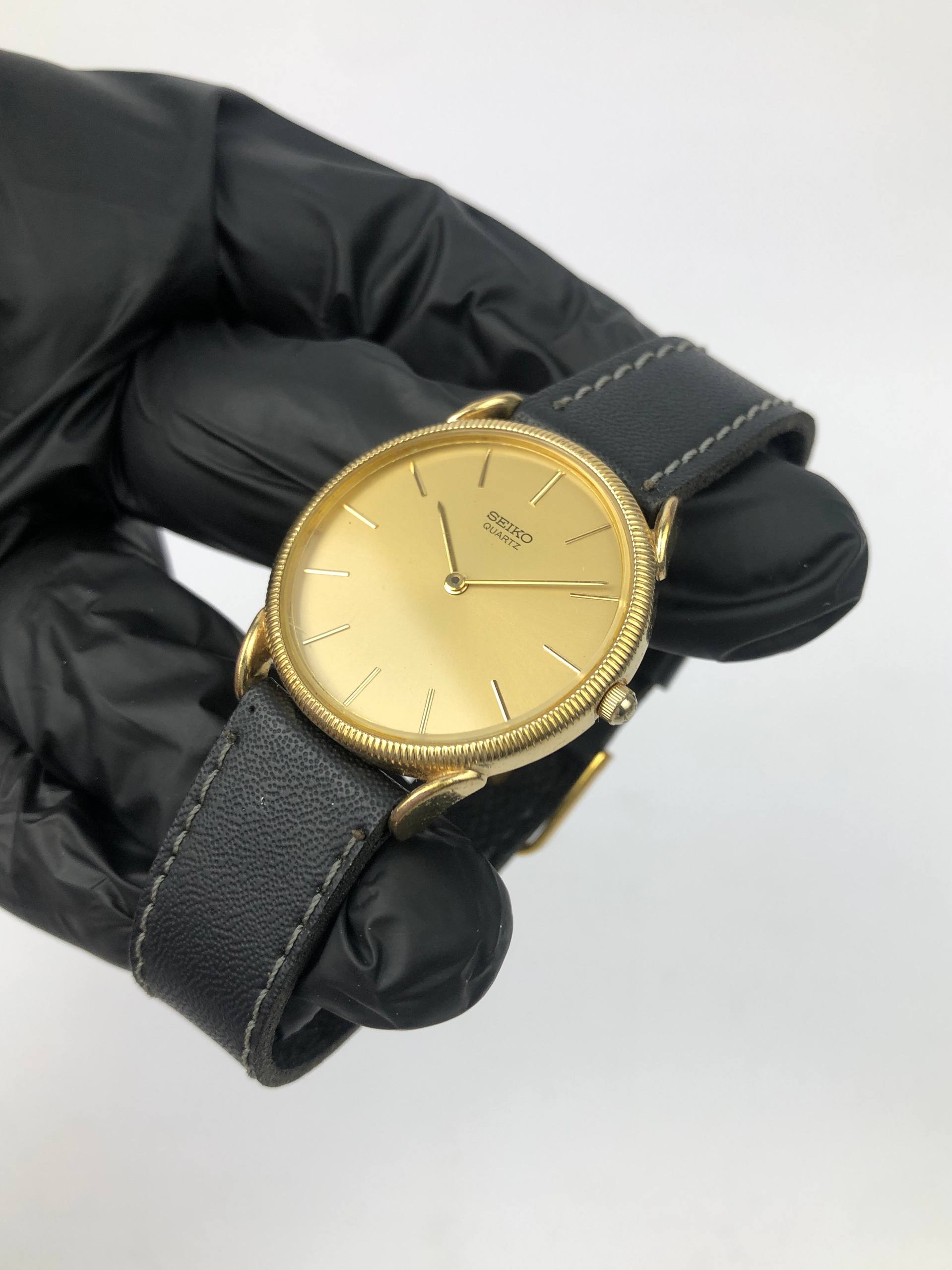 SEIKO QUARTZ VINTAGE TIPIS FLUTED BEZEL - Gambar 3