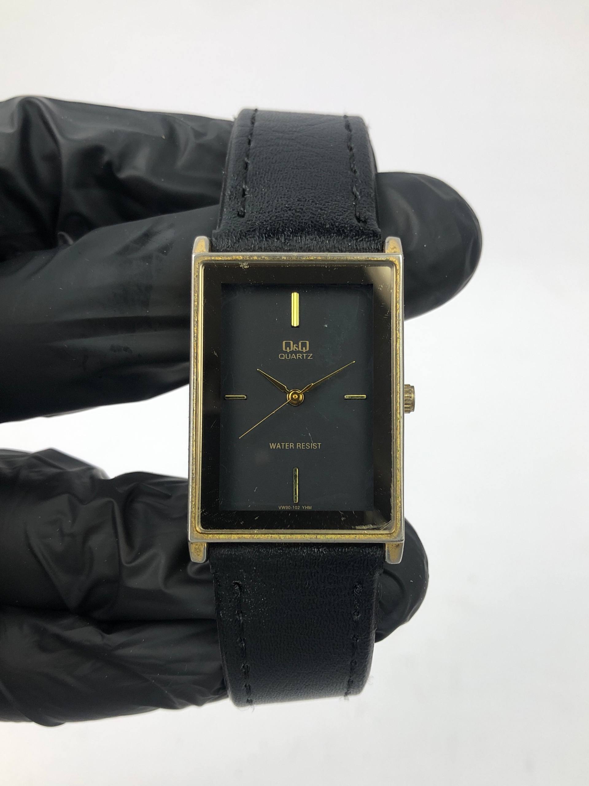 Q&Q SQUARE QUARTZ MAN SIZE - Gambar 2