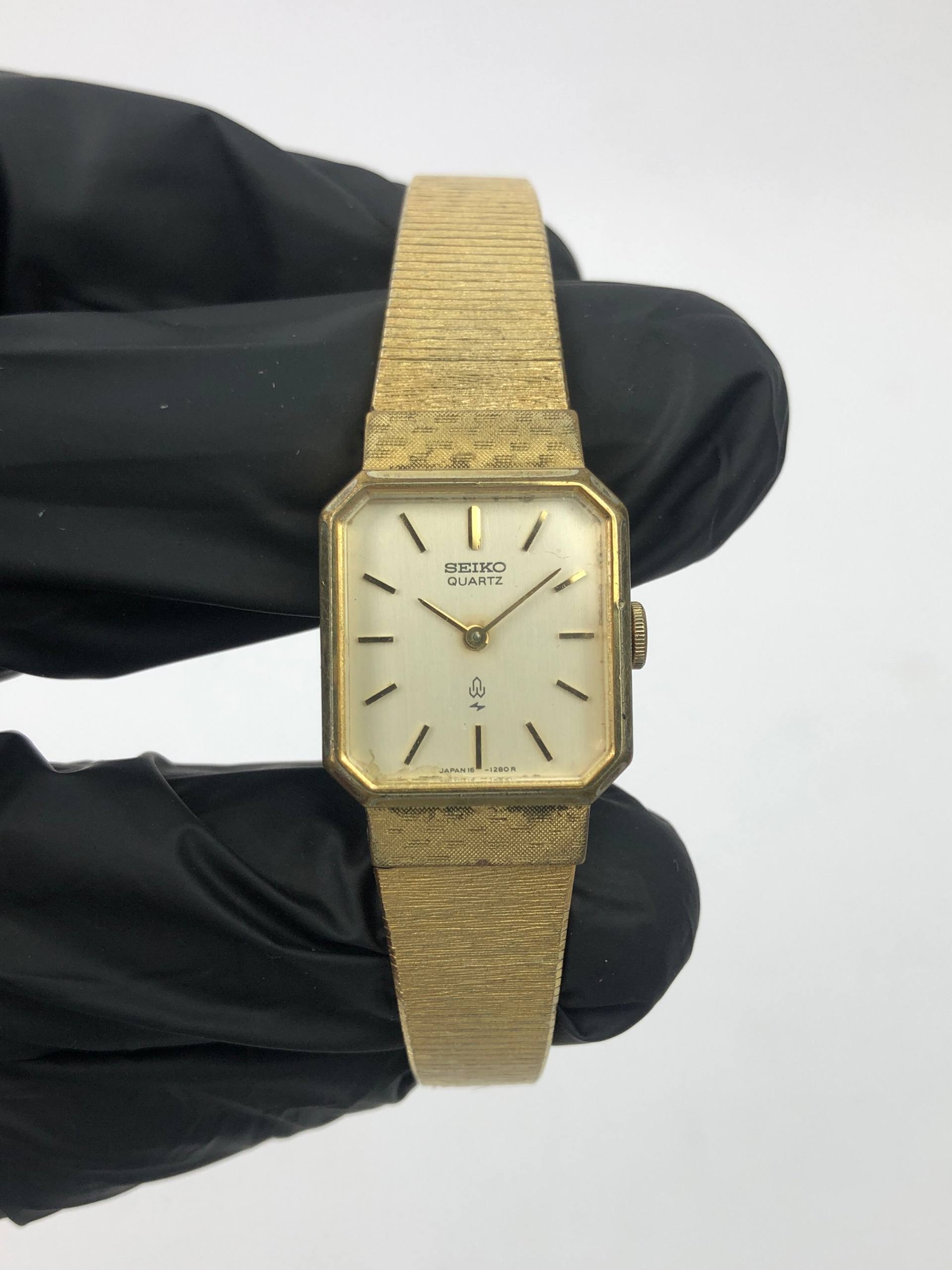 SEIKO QUARTZ KLASIK LADIES SQUARE - Gambar 2