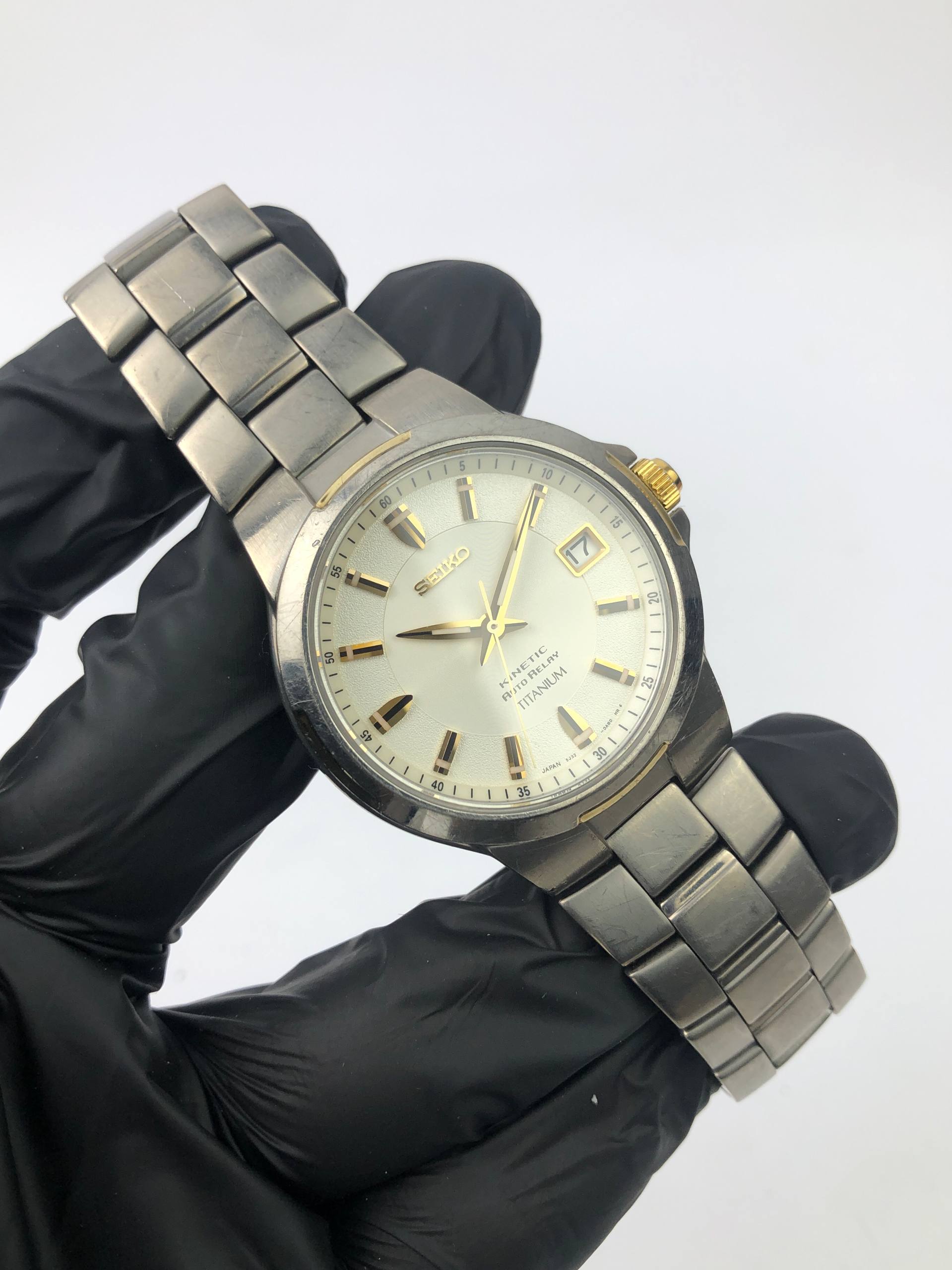 SEIKO KINETIC ALL TITANIUM DATE - Gambar 4