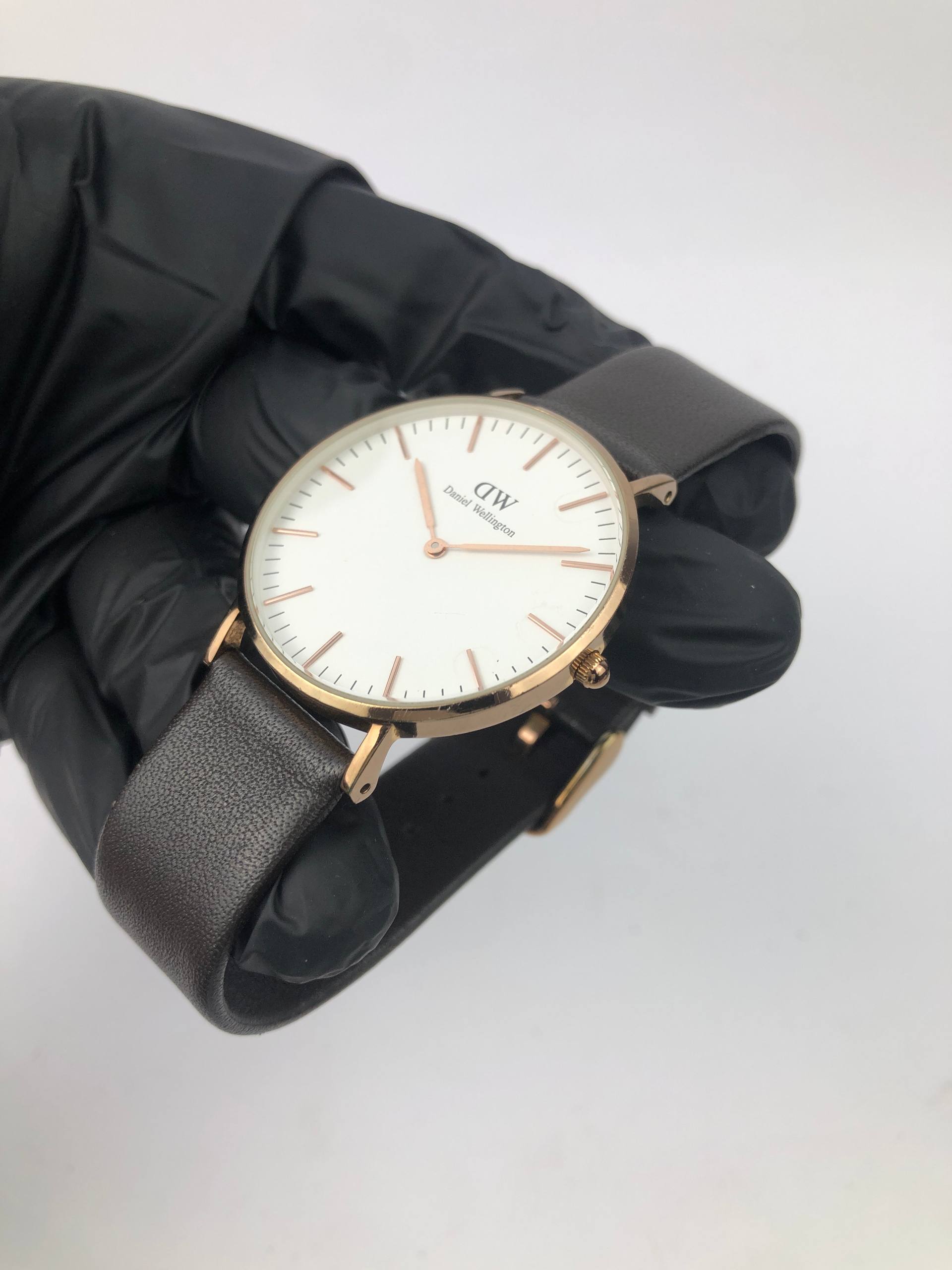 DANIEL WELINGTON MAN SIZE ORIGINAL - Gambar 3