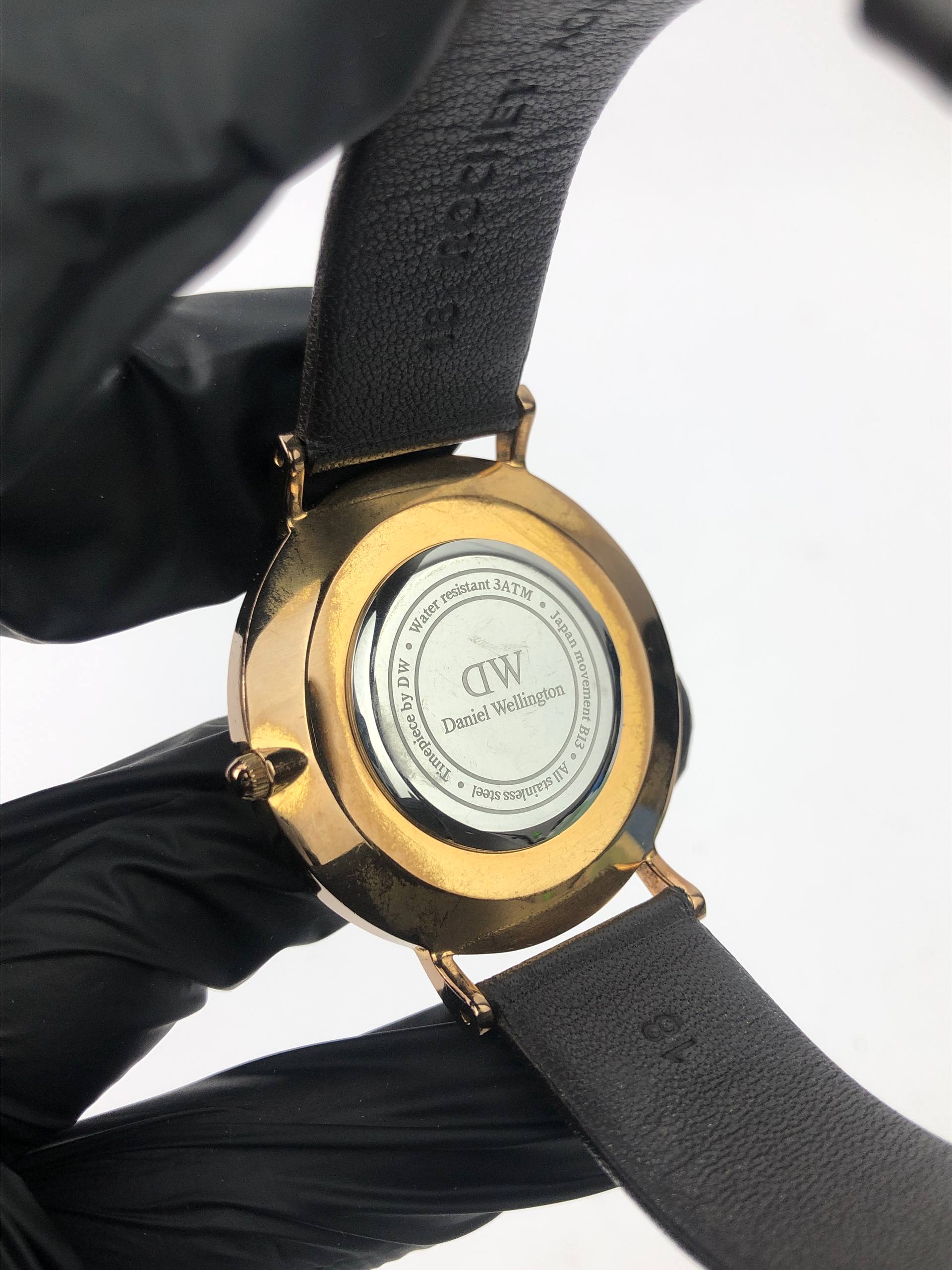 DANIEL WELINGTON MAN SIZE ORIGINAL - Gambar 8