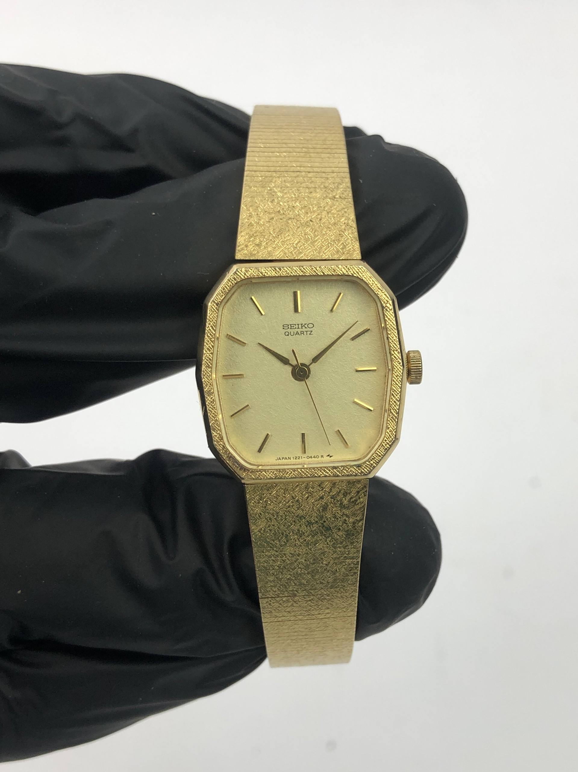 SEIKO SQUARE LADIES QUARTZ STELUX STRAP - Gambar 2