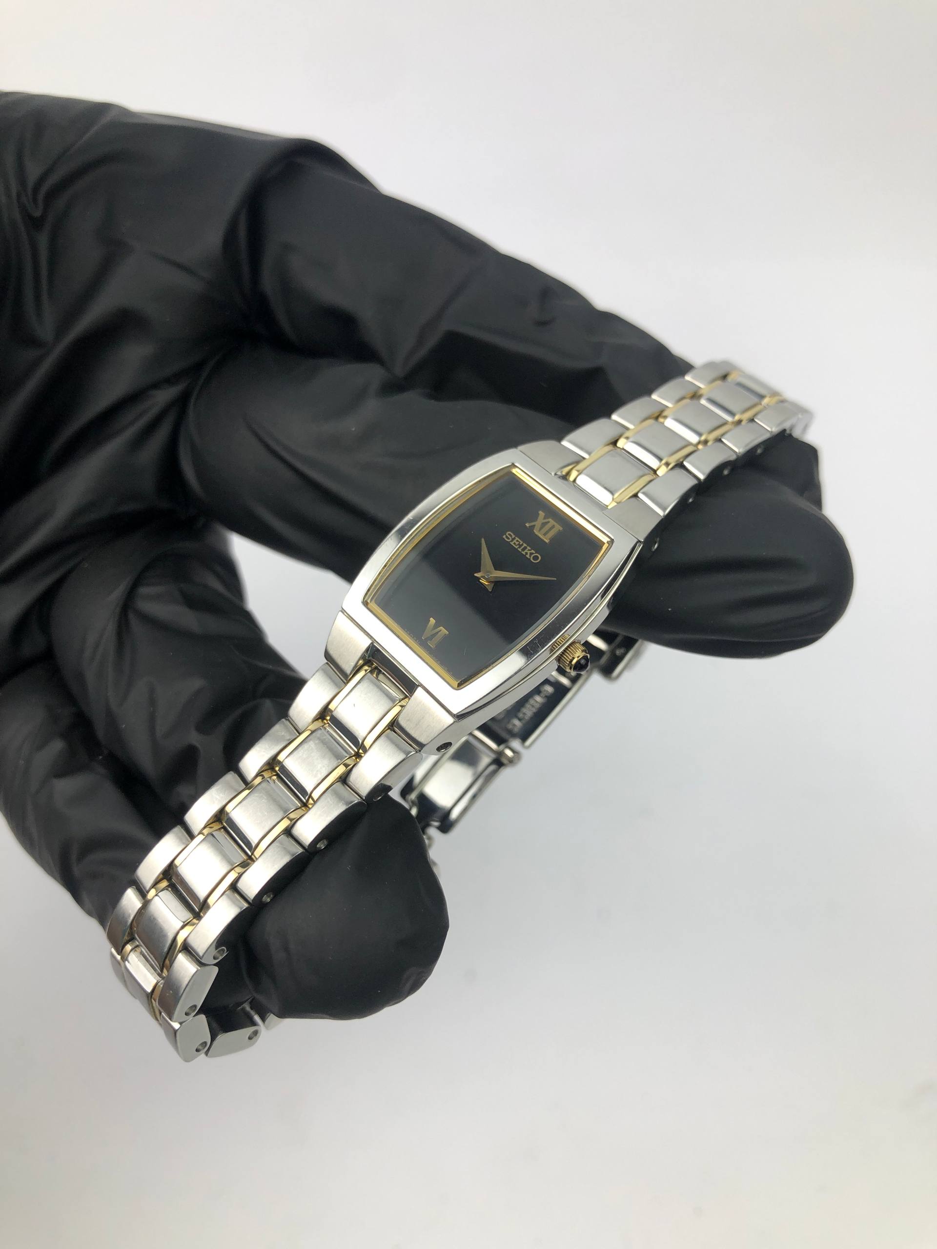 BEAUTIFUL SEIKO QUARTZ 2 HANDS LADIES ALL ORIGINAL - Gambar 3