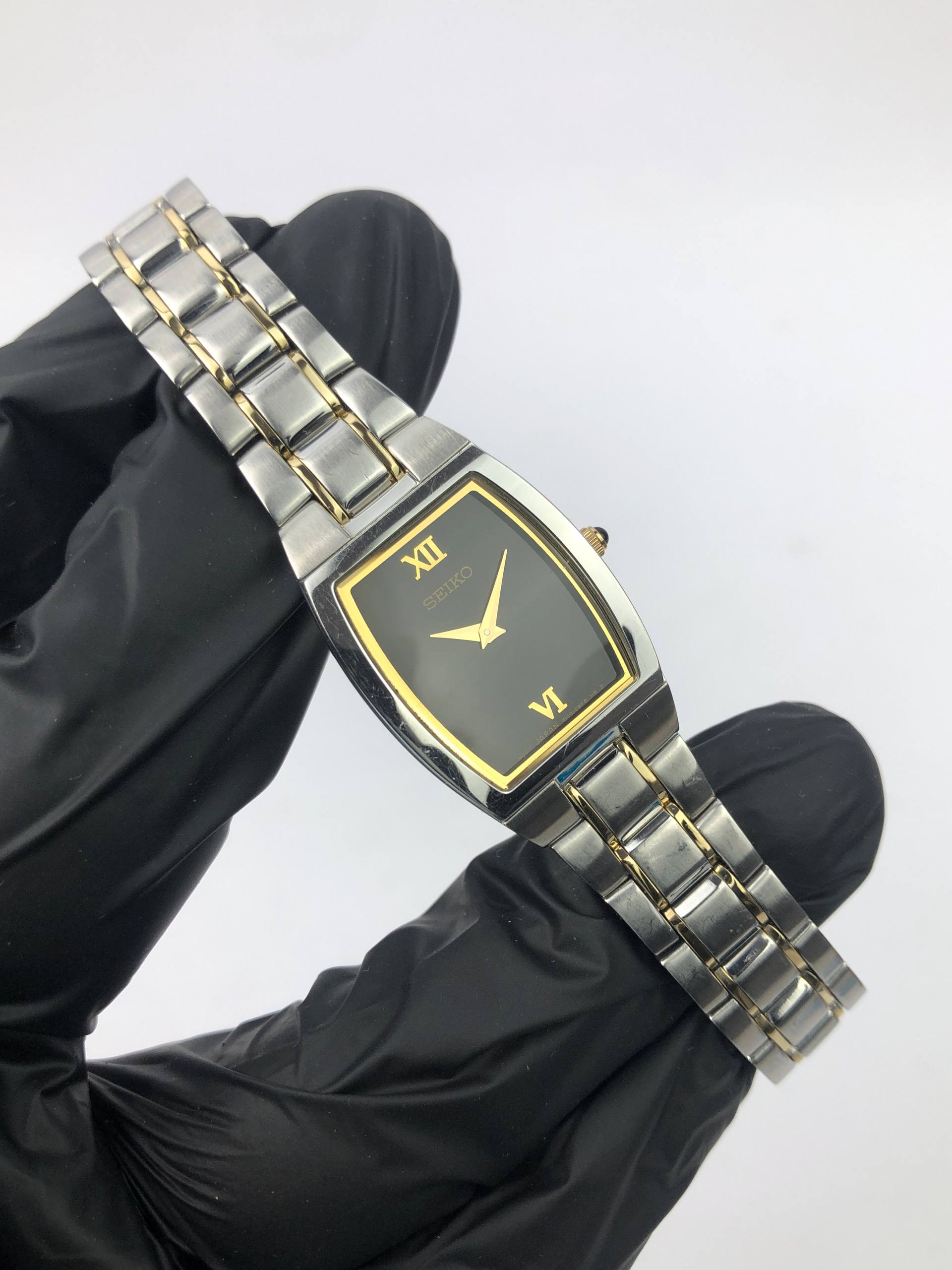 BEAUTIFUL SEIKO QUARTZ 2 HANDS LADIES ALL ORIGINAL - Gambar 4