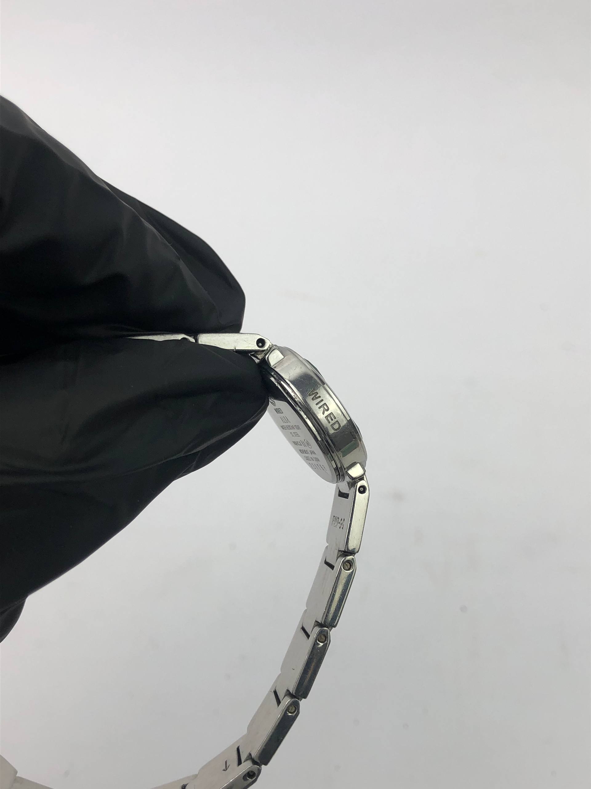 ALBA WIRED BANGLE MOP TOSCA DIAL - Gambar 6