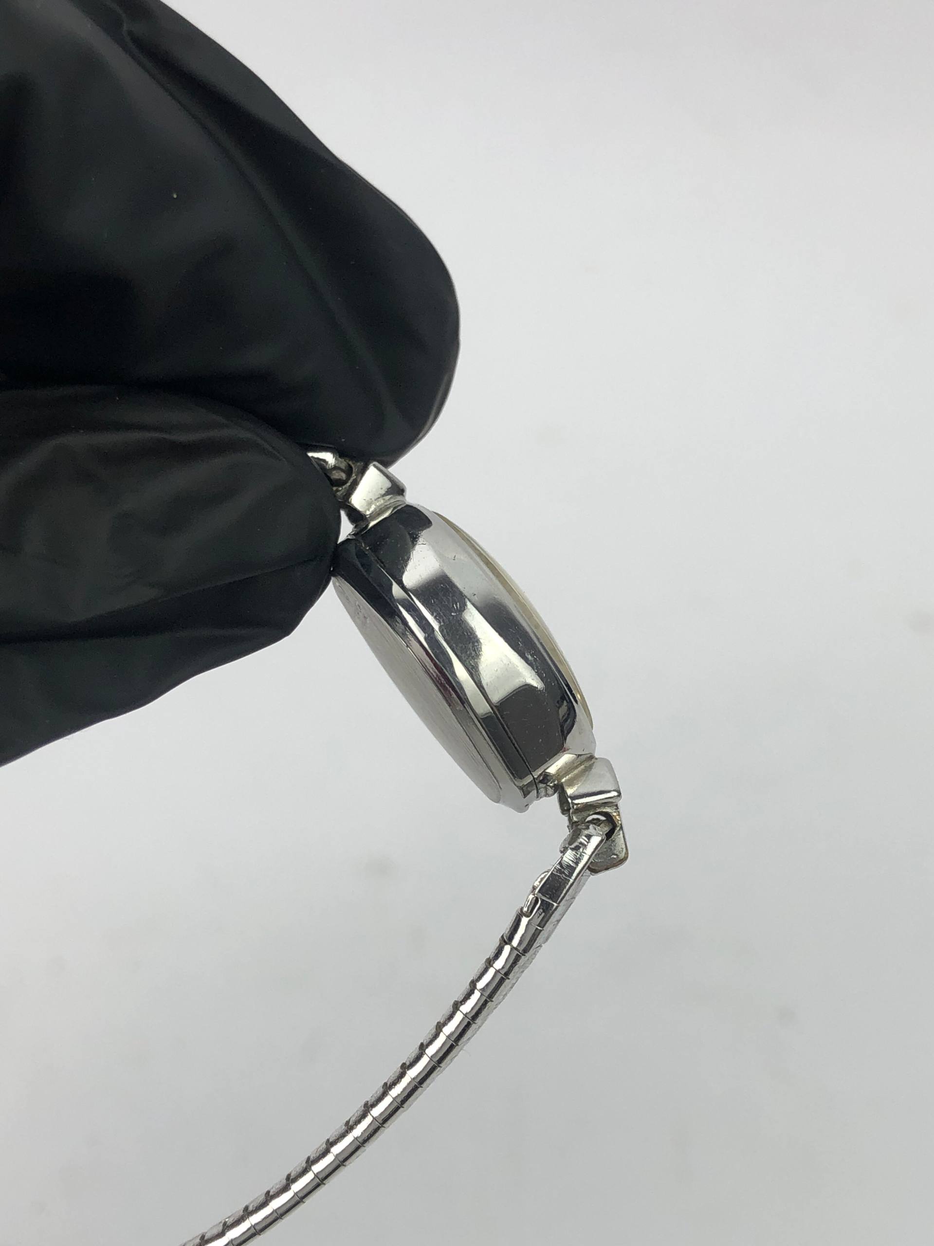 WALTAHM BANGLE SHOCKPROF LADIES VINTAGE - Gambar 5