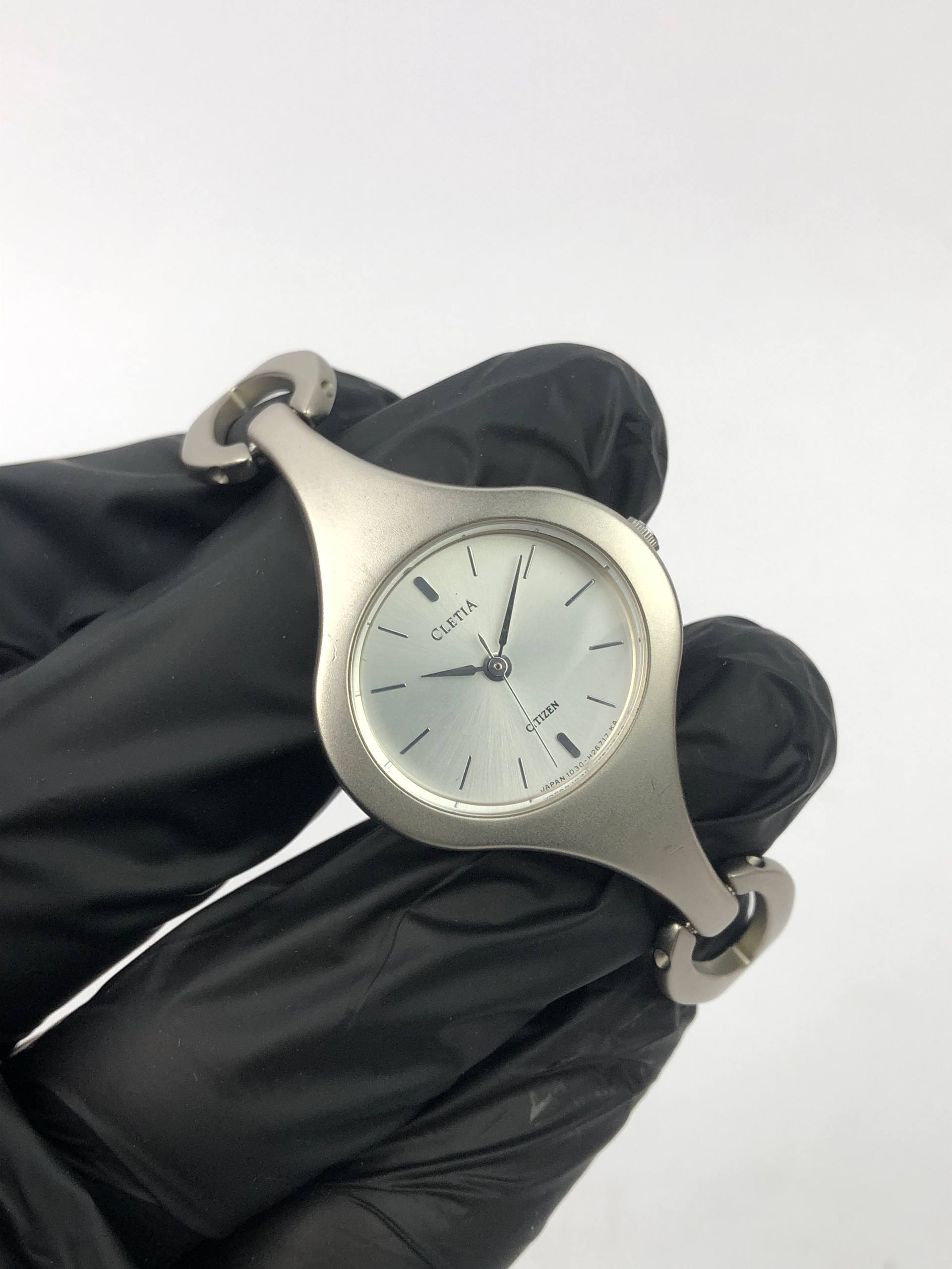 BANGLE WATCH CITIZEN CLETIA LADIES - Gambar 4