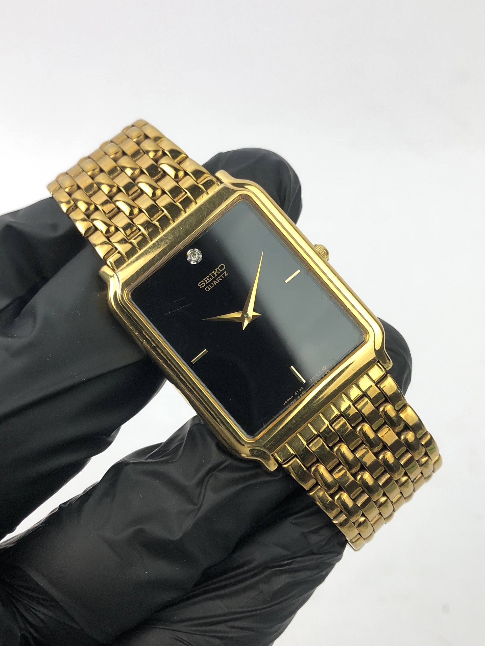 SEIKO TANK QUARTZ MAN BLACK DIAL ALL ORIGINAL - Gambar 4