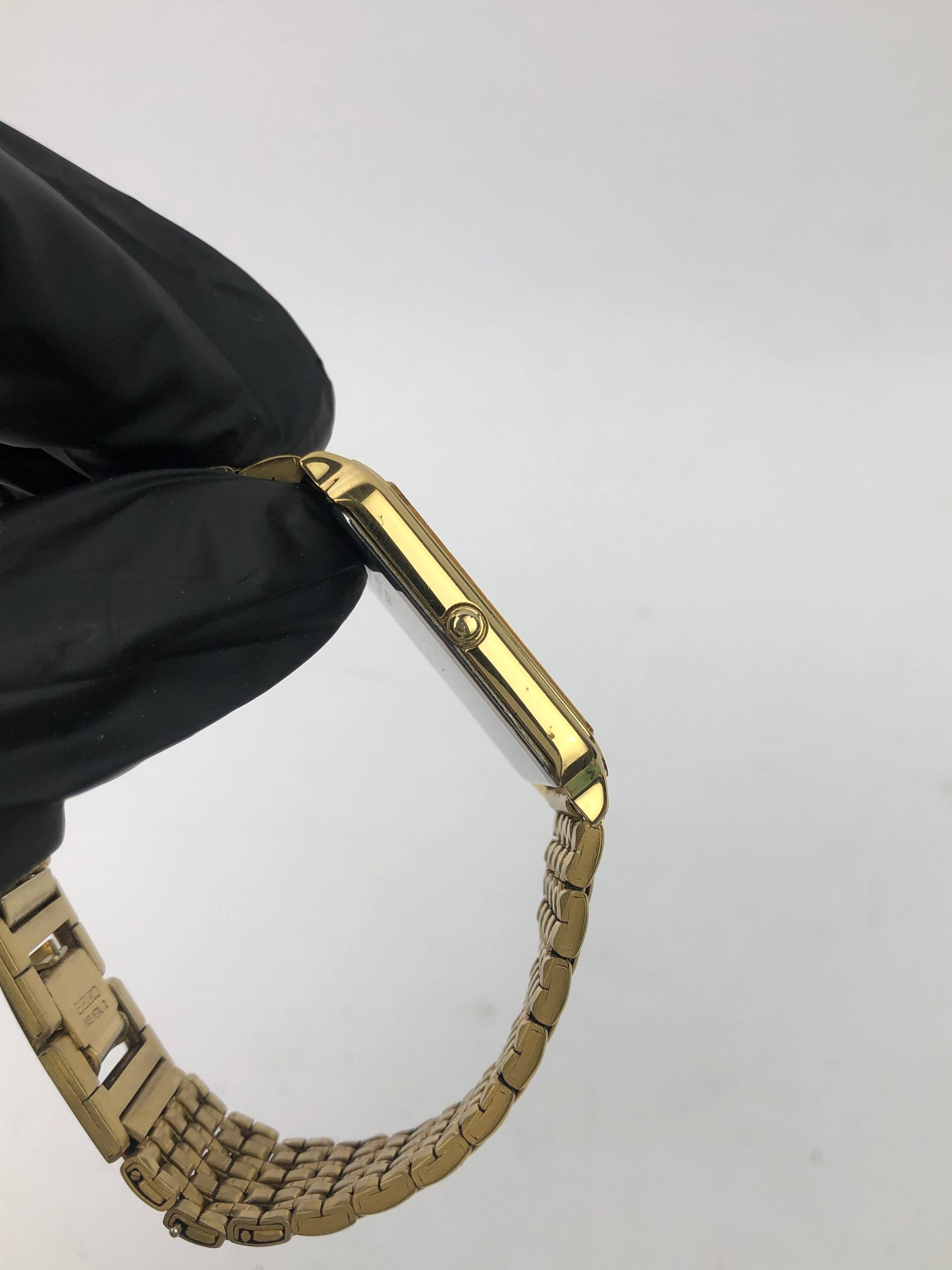 SEIKO TANK QUARTZ MAN BLACK DIAL ALL ORIGINAL - Gambar 5