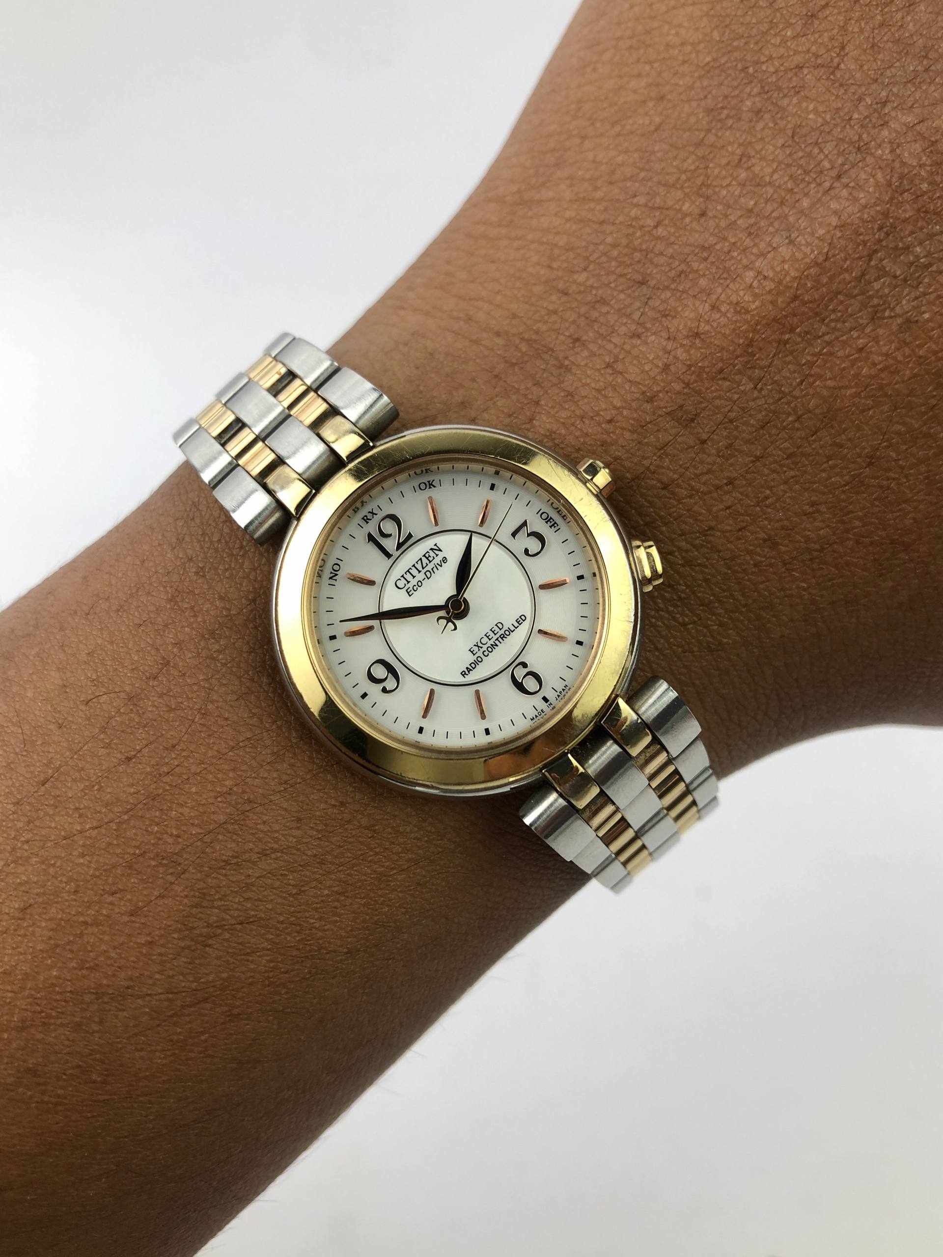 CITIZEN EXCEED ECODRIVE TWOTONE ALL ORIGINAL