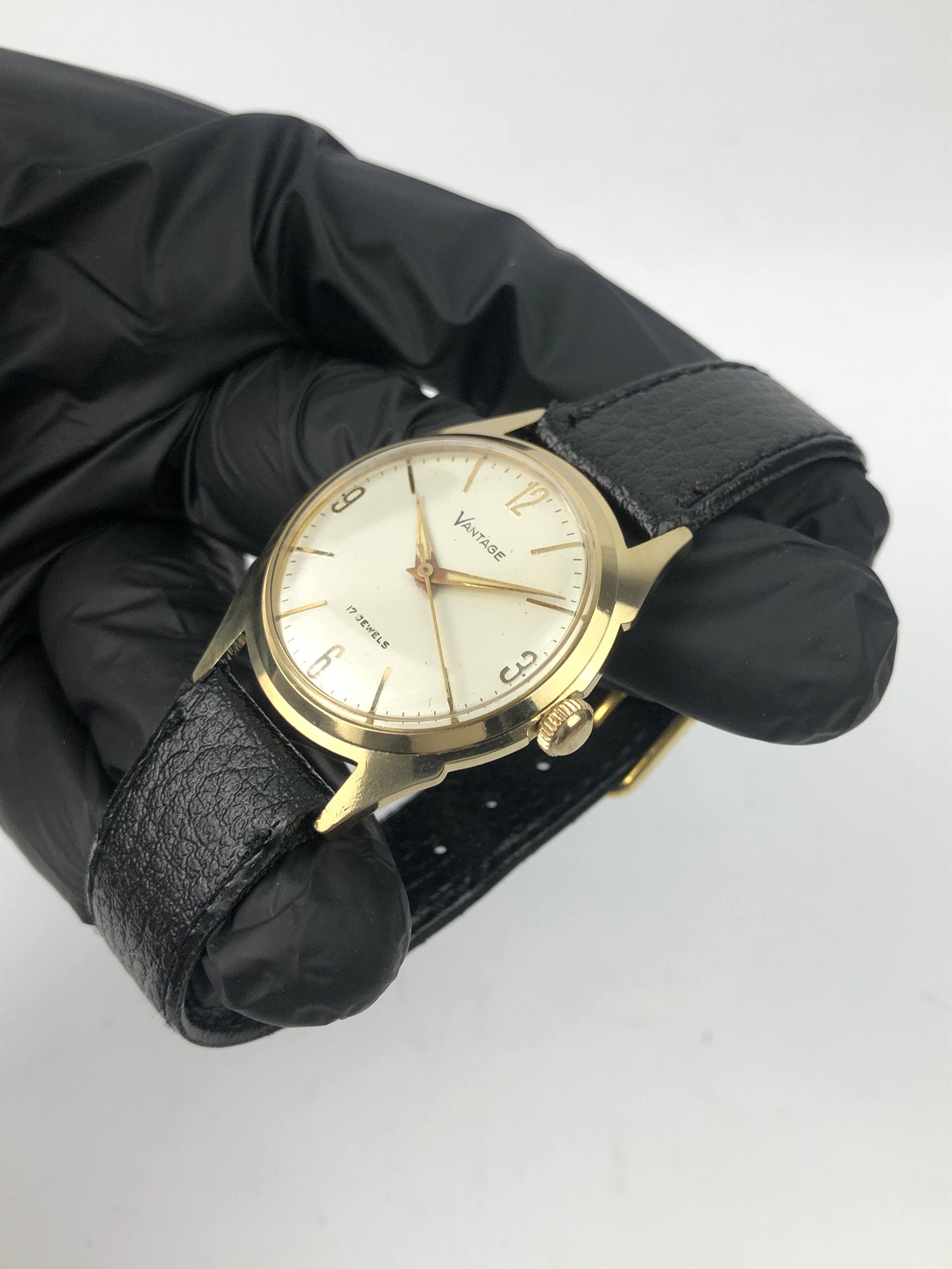 SWISSMADE VANTAGE WATCH MANUAL - Gambar 3