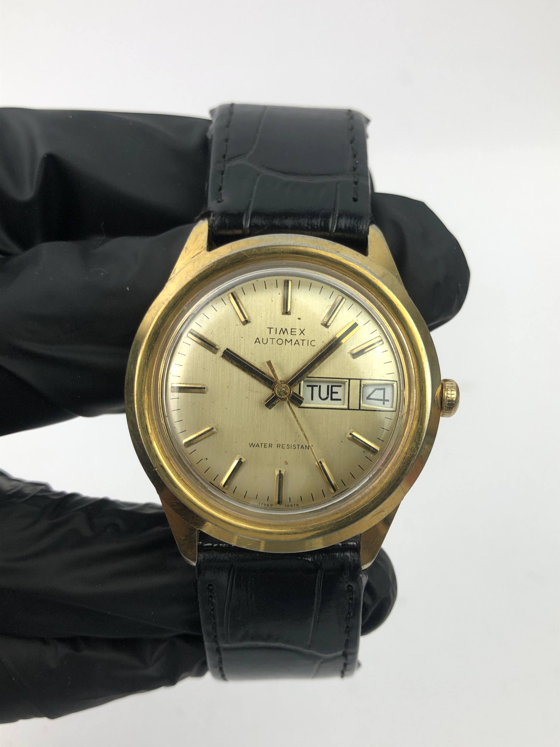 TIMEX USA AUTOMATIC DAYDATE - Gambar 2