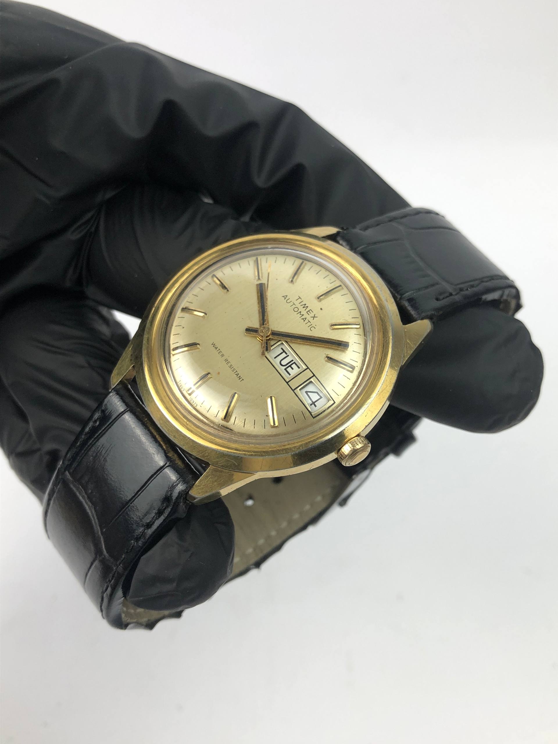 TIMEX USA AUTOMATIC DAYDATE - Gambar 3