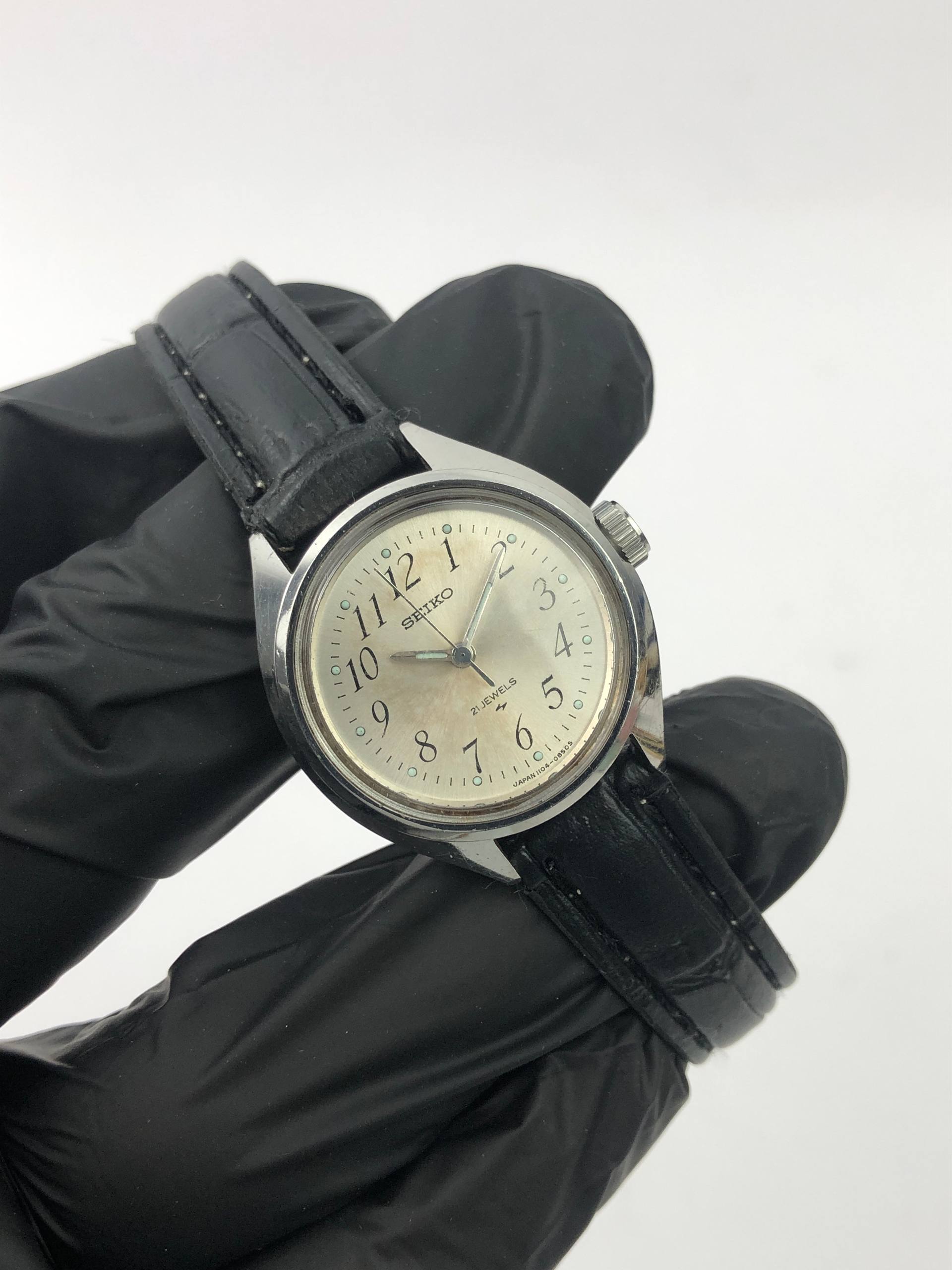 SEIKO VINTAGE MANUAL 17 JEWELS - Gambar 4