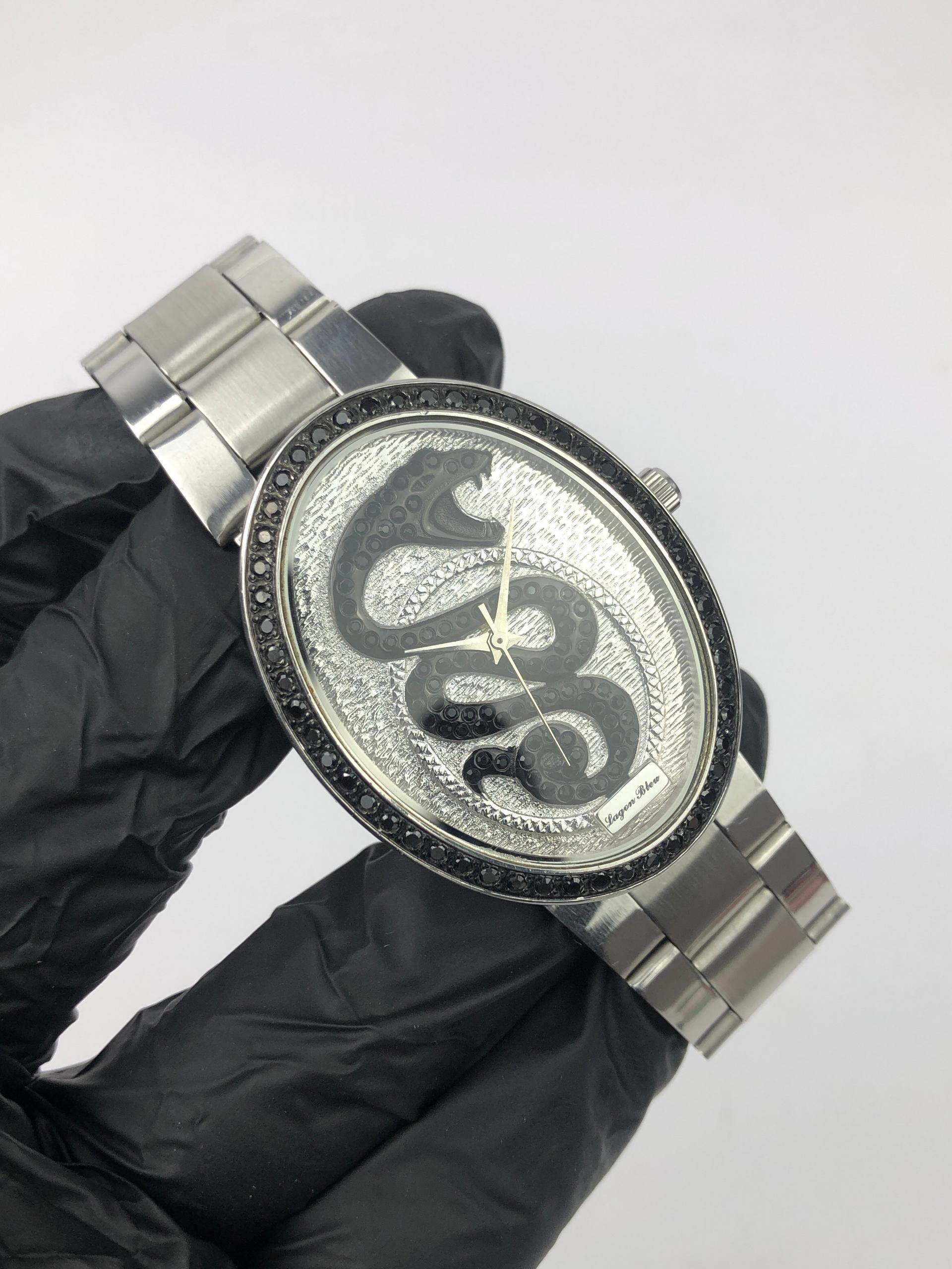 LAGON BLEU MOTIF BEZEL TABUR BATU DENGAN DIAL NAGA - Gambar 3