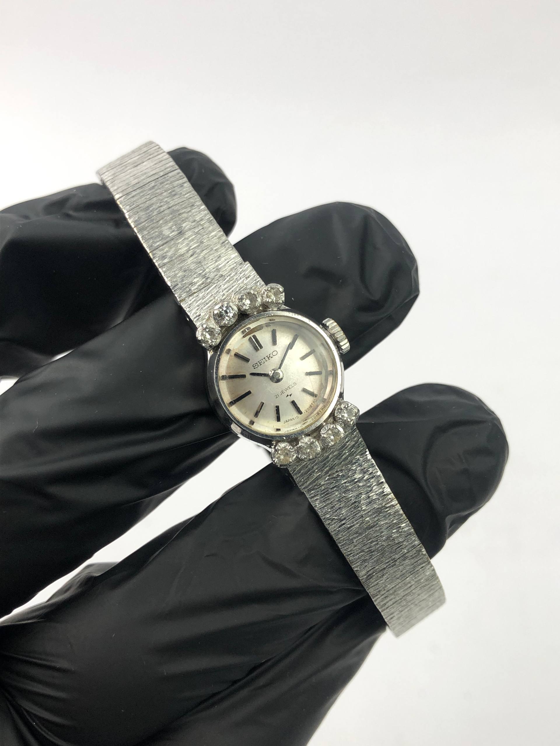 SEIKO LADIES VINTAGE WITH DIAMOND BEZEL - Gambar 4