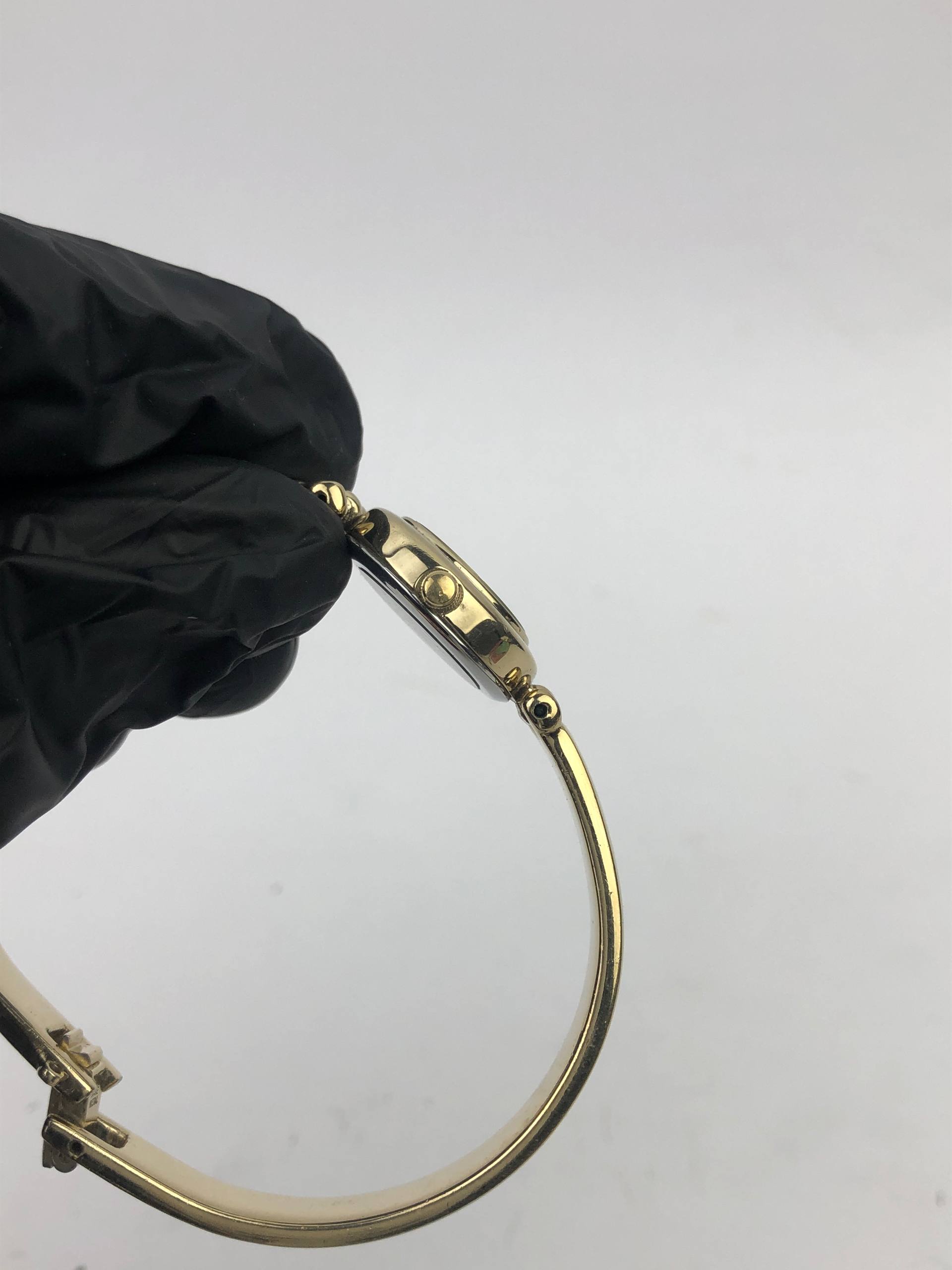 BEAUTIFUL CITIZEN FEEL BANGLE GOLD CASE - Gambar 6