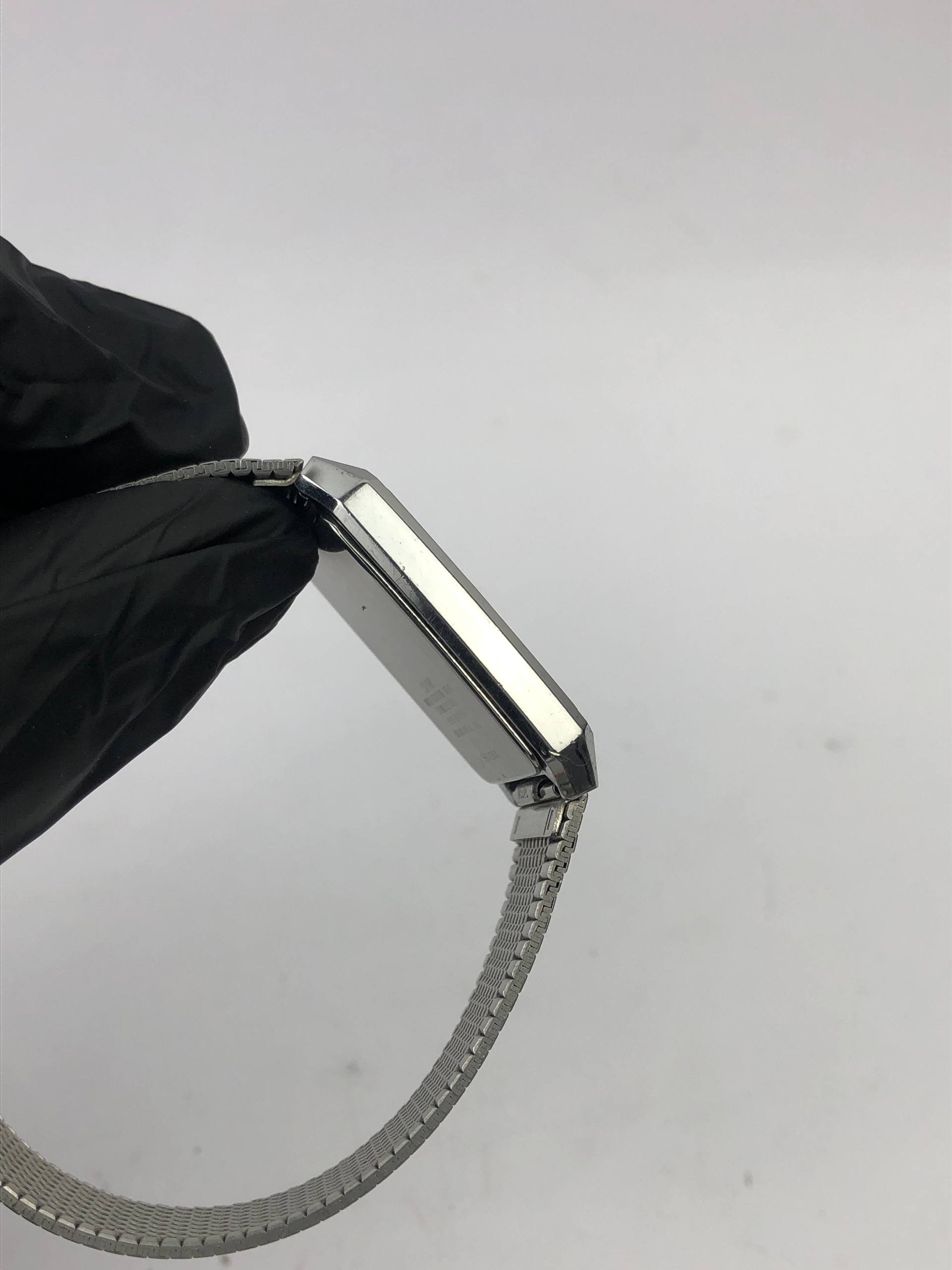 SEIKO SPIRIT SQUARE SANDS DIAL SAPPHIRE GLASS - Gambar 6