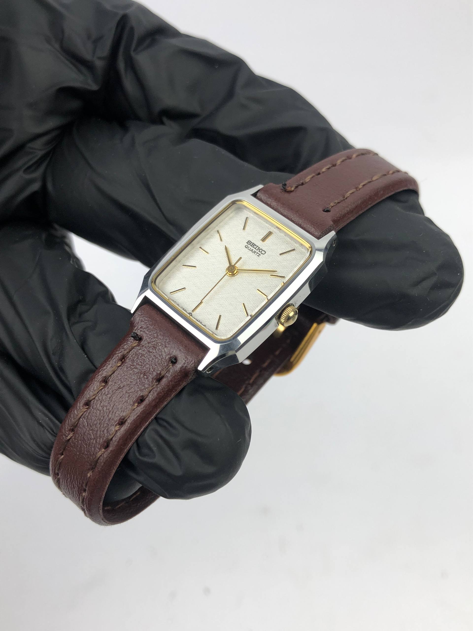 SEIKO LADY NICKLE ALLOY TANK CASE - Gambar 4