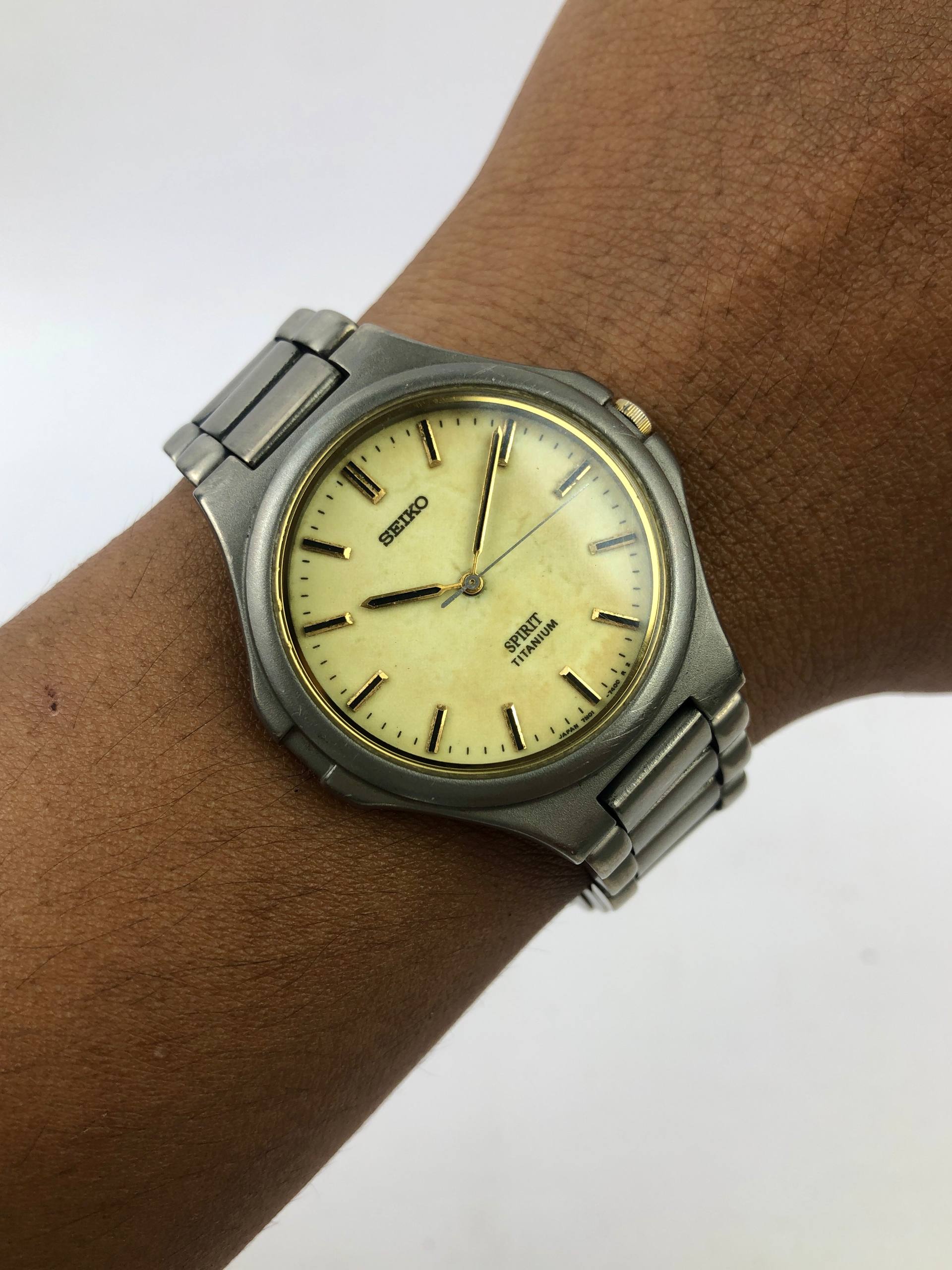 FULL LUME DIAL SEIKO SPIRIT TITANIUM